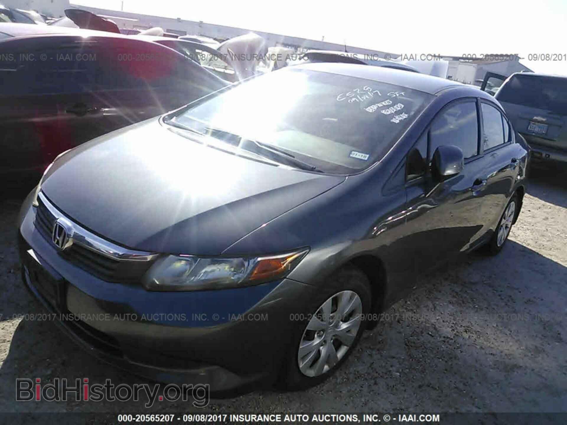 2012 Honda Civic - VIN: 2HGFB2F57CH333557 - Фото 2