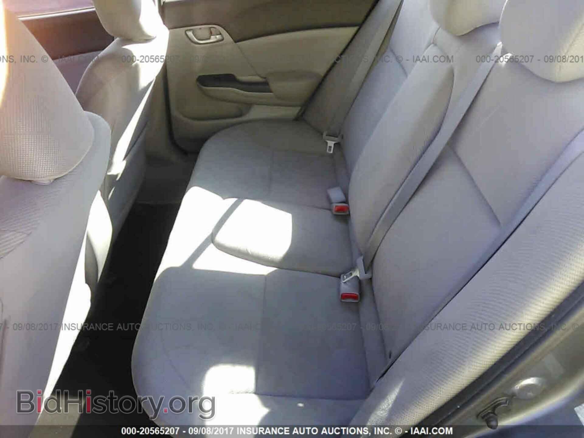 2012 Honda Civic - VIN: 2HGFB2F57CH333557 - Фото 8