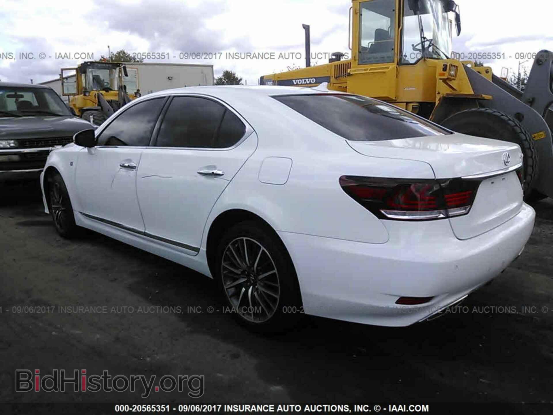 2013 Lexus Ls - VIN: JTHCL5EF9D5018938 - Photo 3