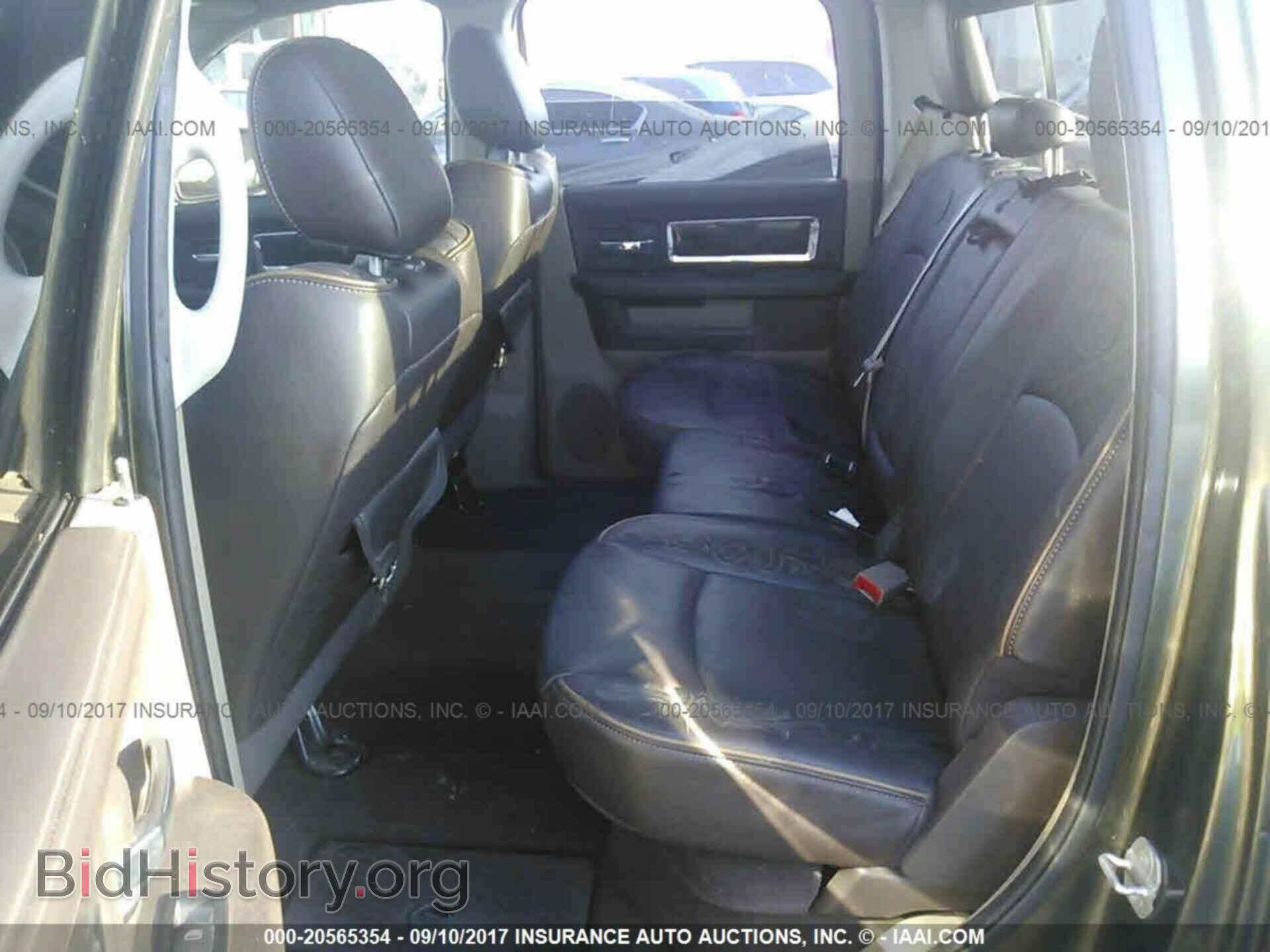2011 Dodge Ram 1500 - VIN: 1D7RV1CT8BS655945 - Фото 8