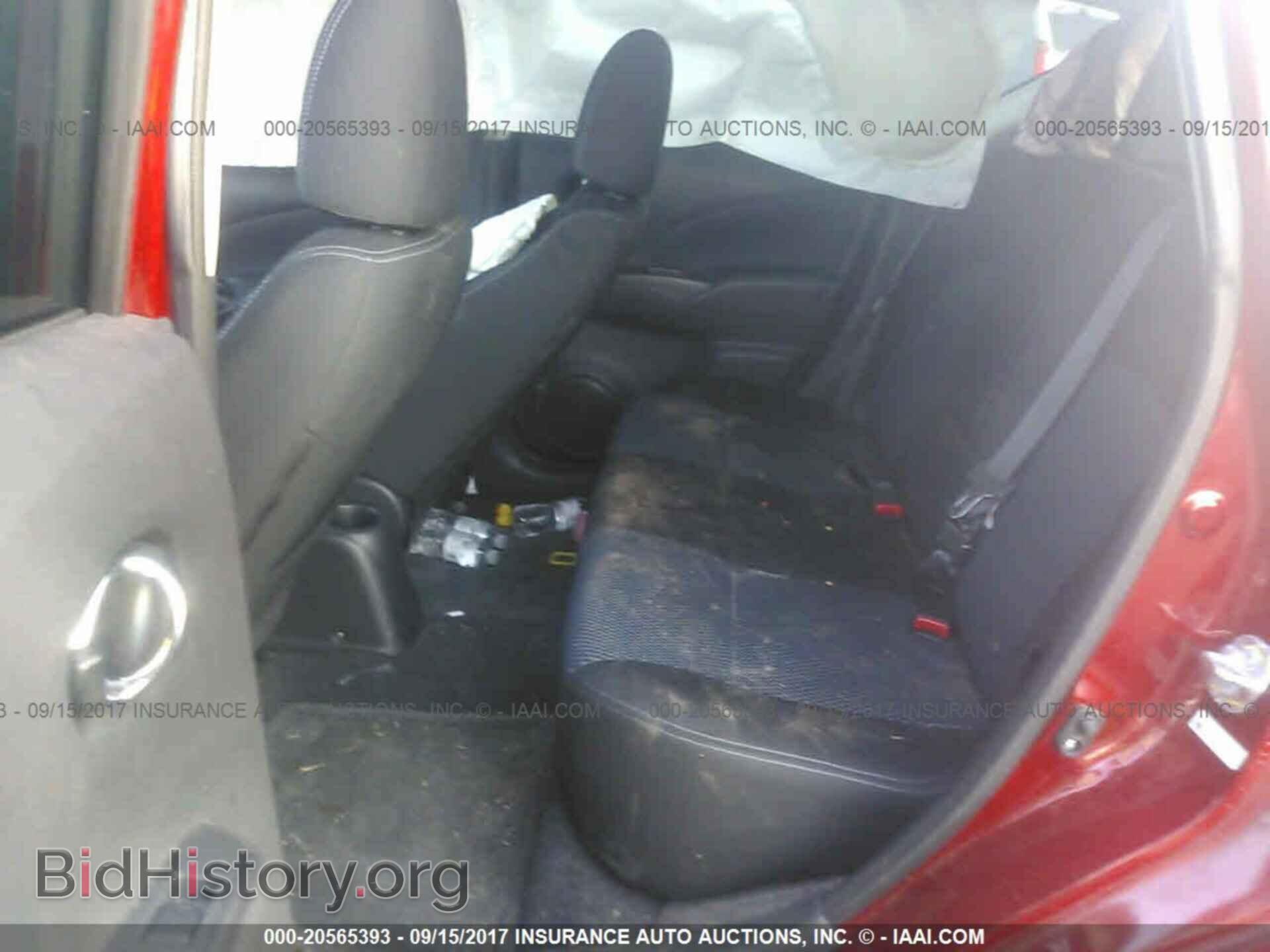 2015 Nissan Versa note - VIN: 3N1CE2CP7FL441349 - Фото 8