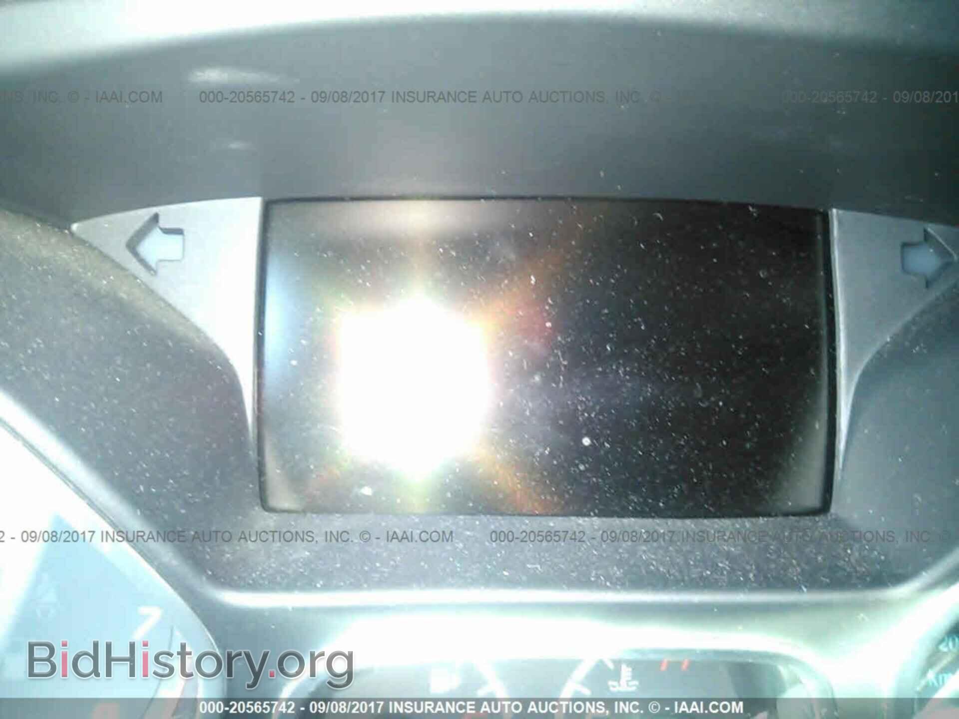 2014 Ford Focus - VIN: 1FADP3F27EL223901 - Photo 7