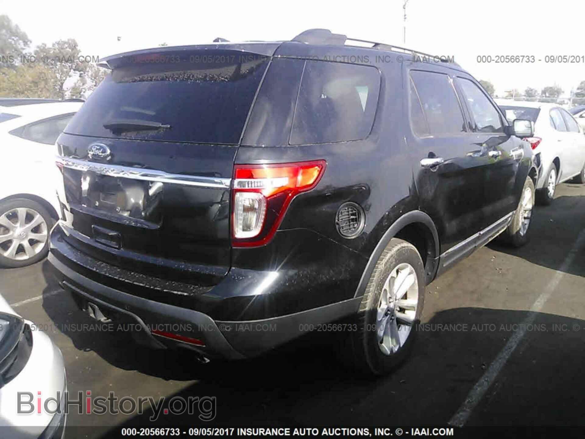 2013 Ford Explorer - VIN: 1FM5K7D82DGB63041 - Photo 4