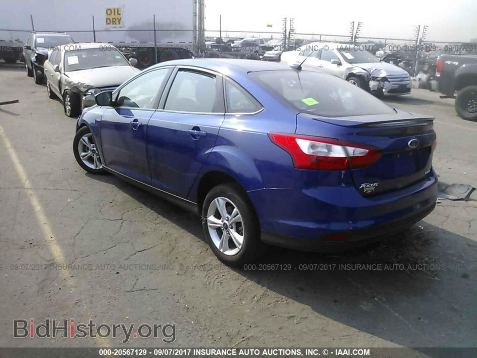 2012 Ford Focus - VIN: 1FAHP3F28CL476921 - Photo 3