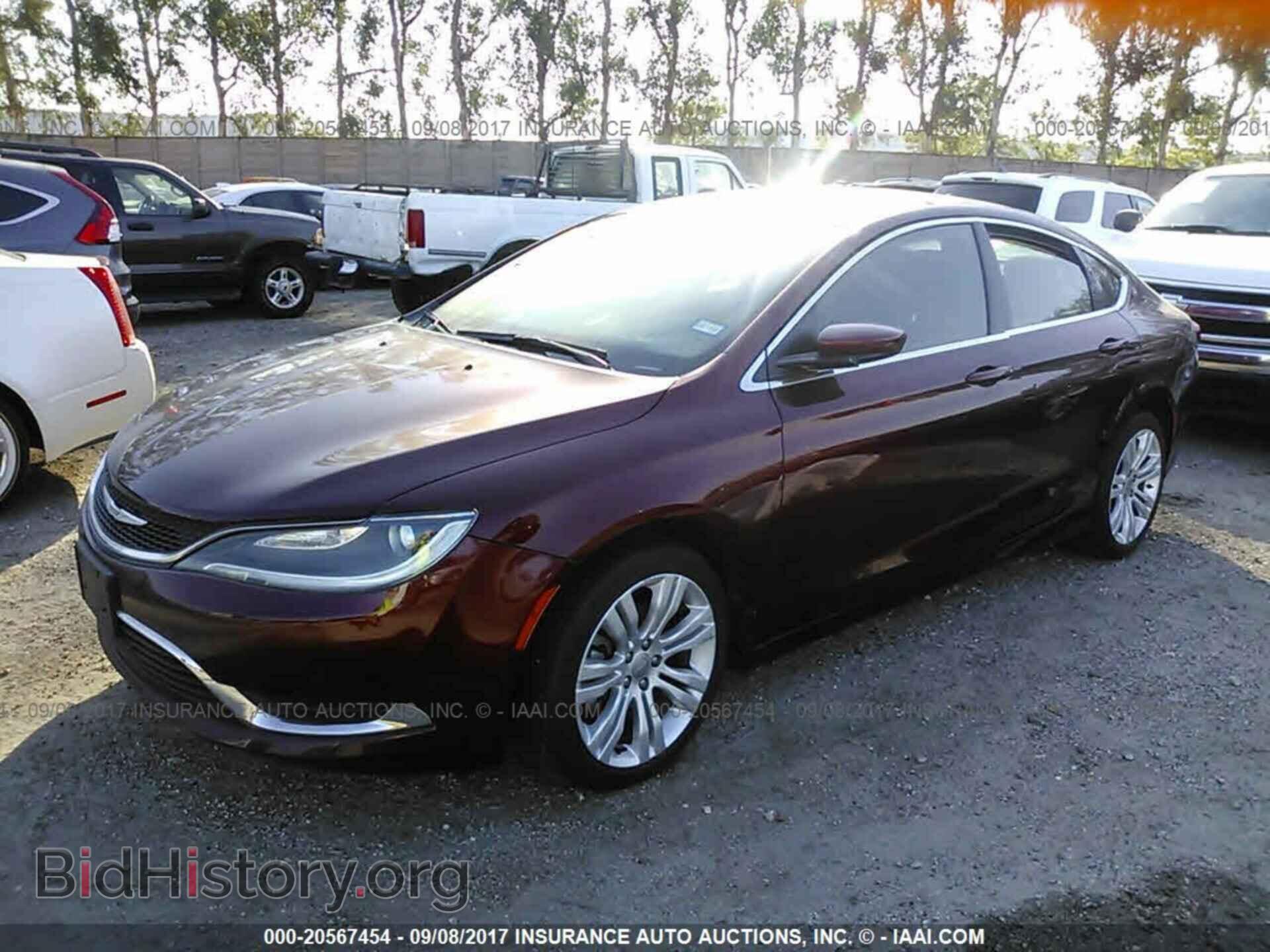 2016 Chrysler 200 - VIN: 1C3CCCAB2GN141790 - Photo 2