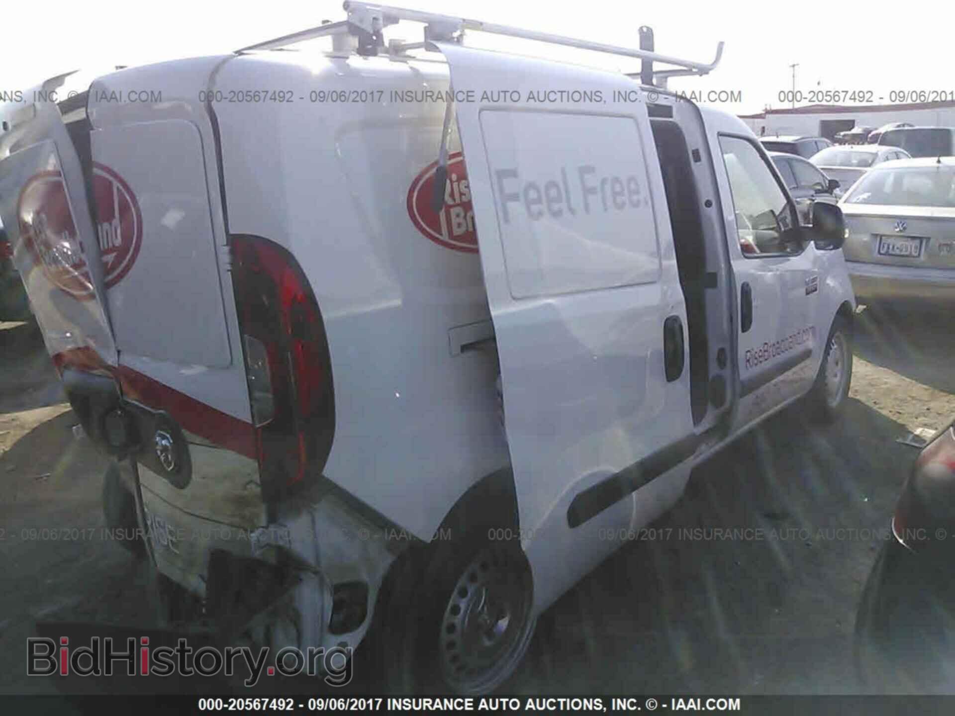 2015 Ram Promaster - VIN: ZFBERFAT2F6190822 - Фото 4