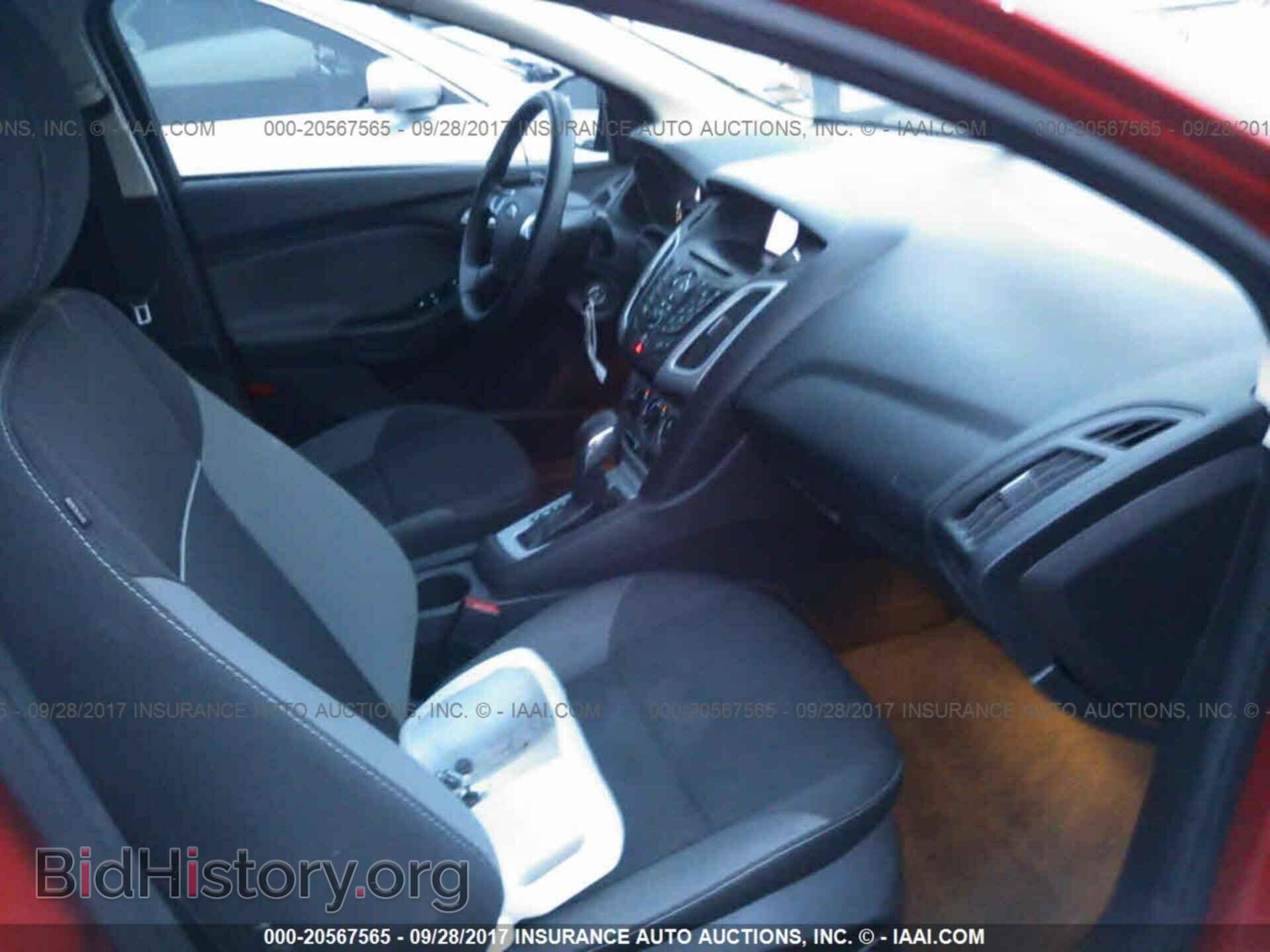 2014 Ford Focus - VIN: 1FADP3F24EL177394 - Photo 5
