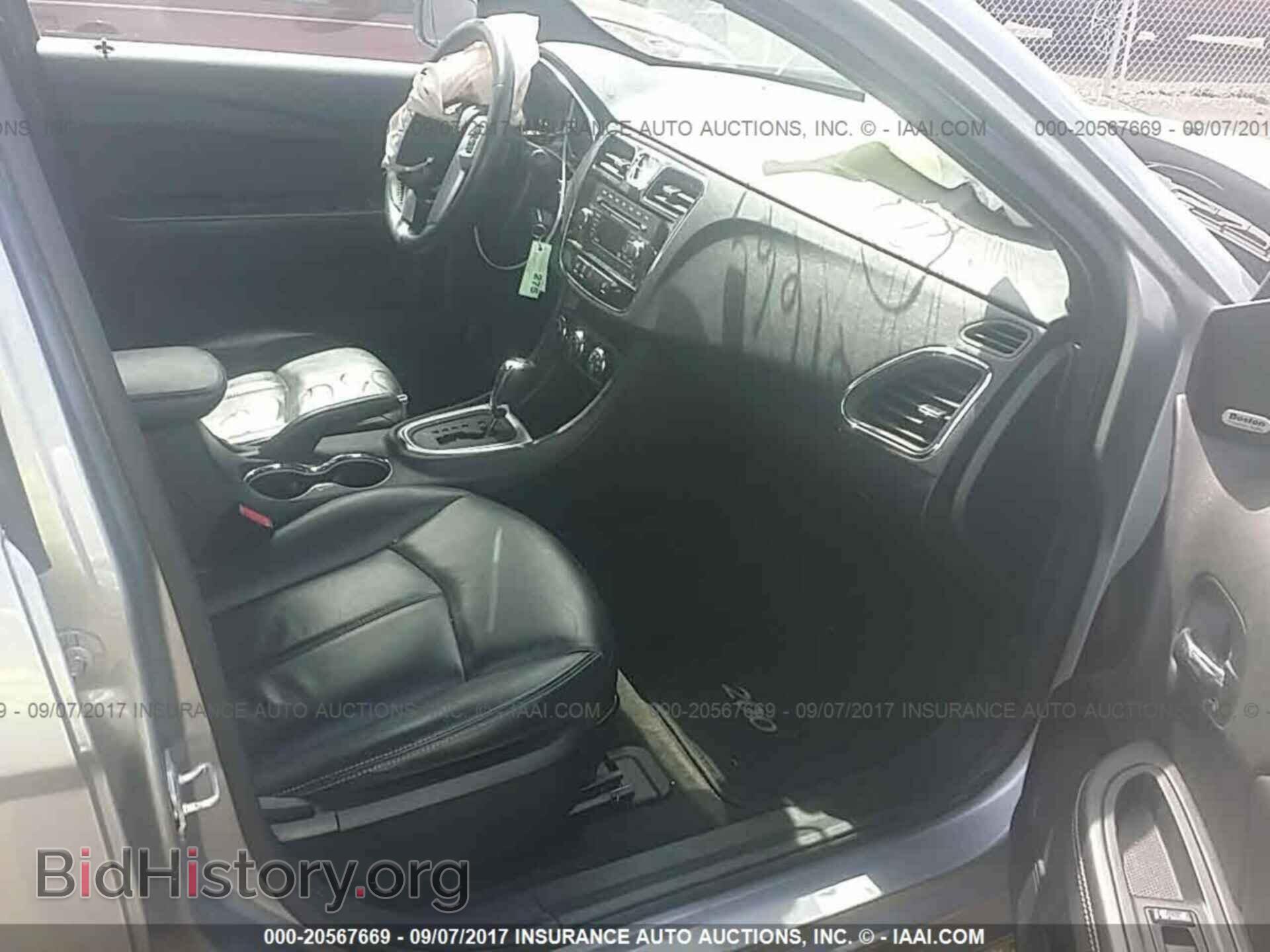 2014 Chrysler 200 - VIN: 1C3CCBCG2EN128280 - Фото 5