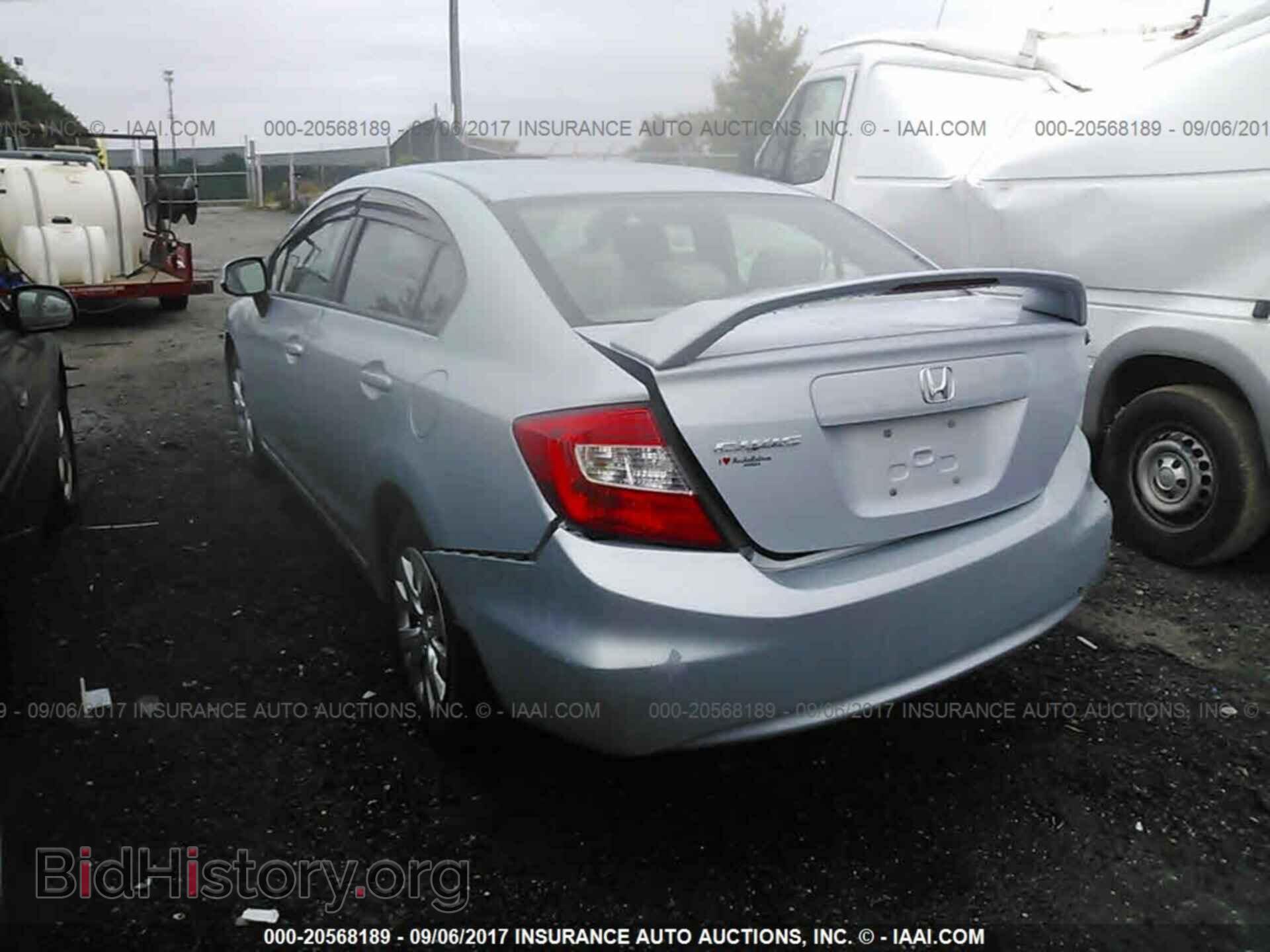 2012 Honda Civic - VIN: 2HGFB2F59CH563990 - Фото 3