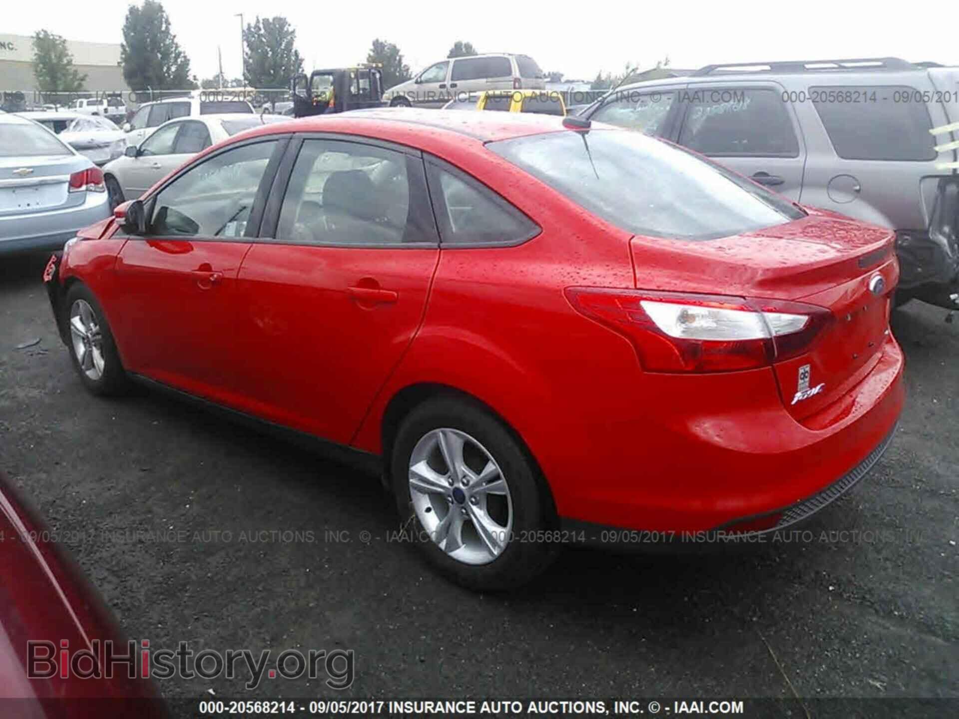 2014 Ford Focus - VIN: 1FADP3F21EL339823 - Photo 3