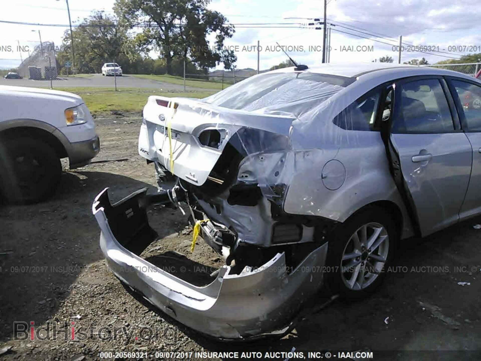 2015 Ford Focus - VIN: 1FADP3F23FL249803 - Photo 6