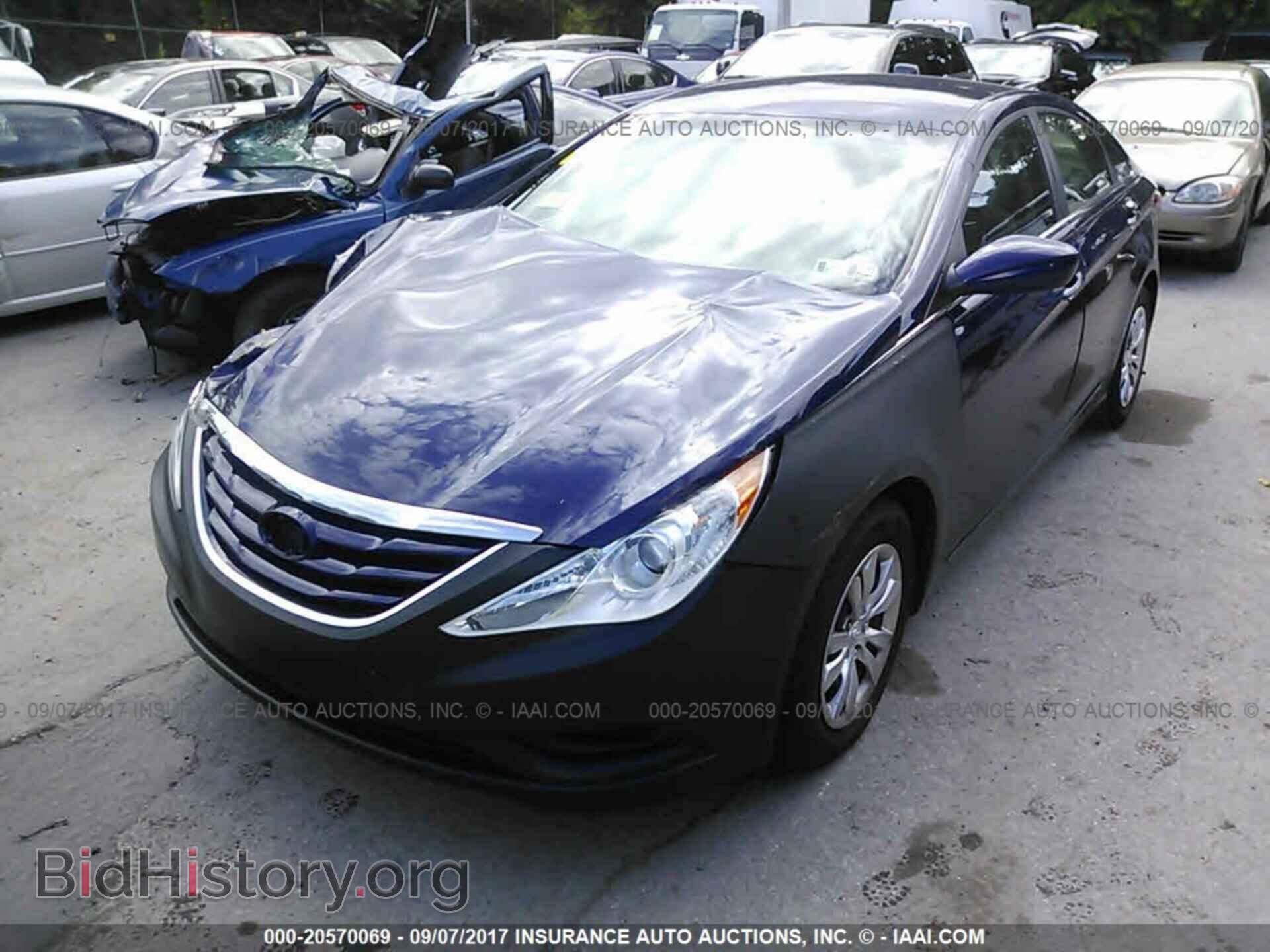 2012 Hyundai Sonata - VIN: 5NPEB4AC8CH452219 - Фото 2