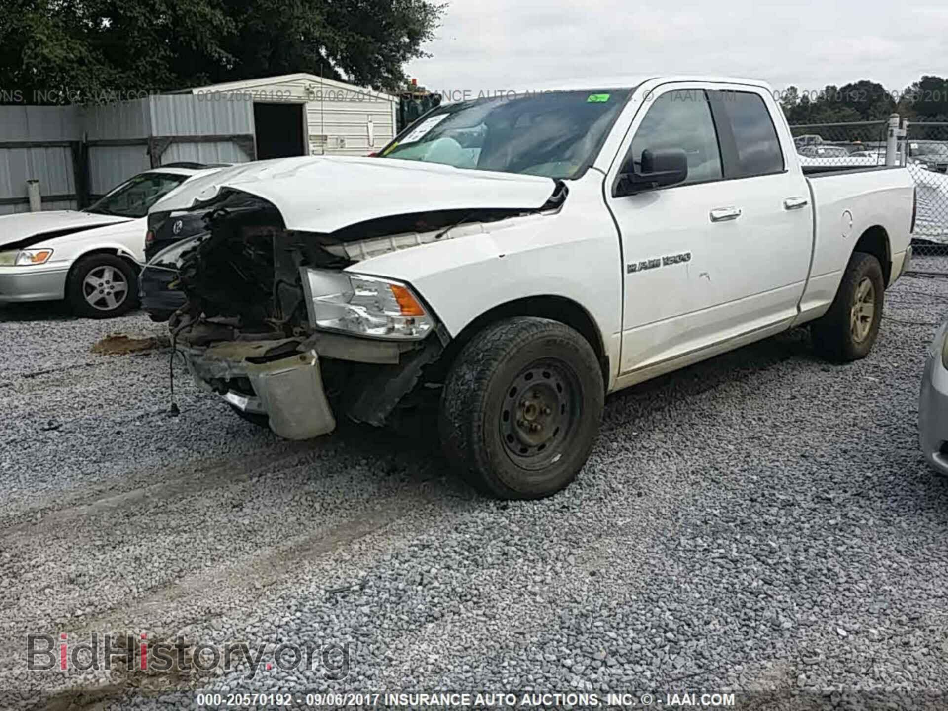 2012 Dodge Ram 1500 - VIN: 1C6RD6GP3CS323170 - Photo 2