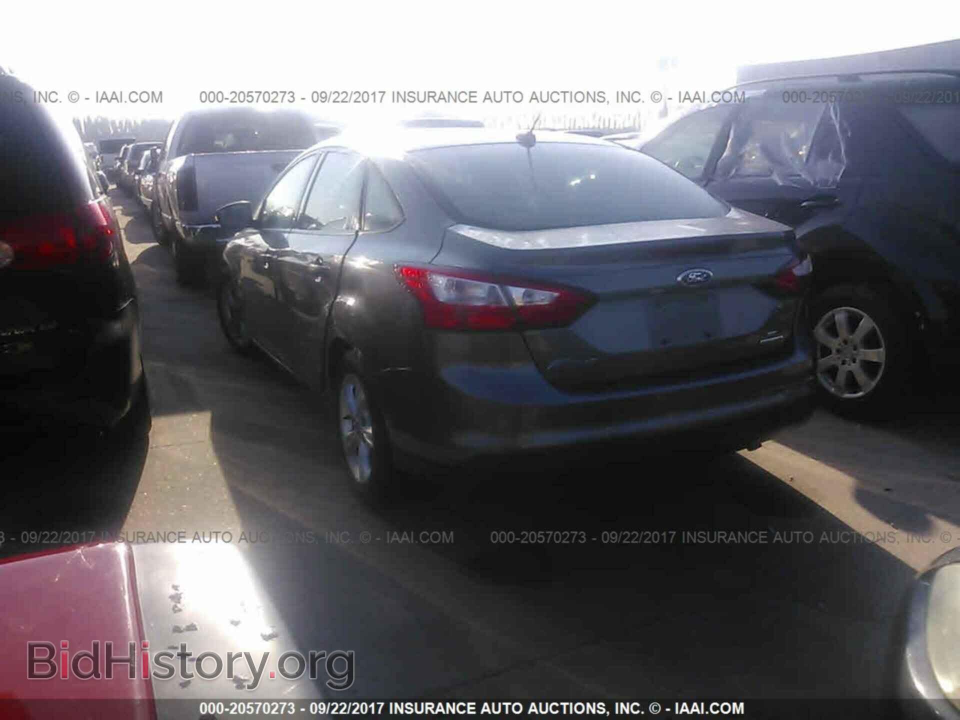 2013 Ford Focus - VIN: 1FADP3F22DL247232 - Photo 3