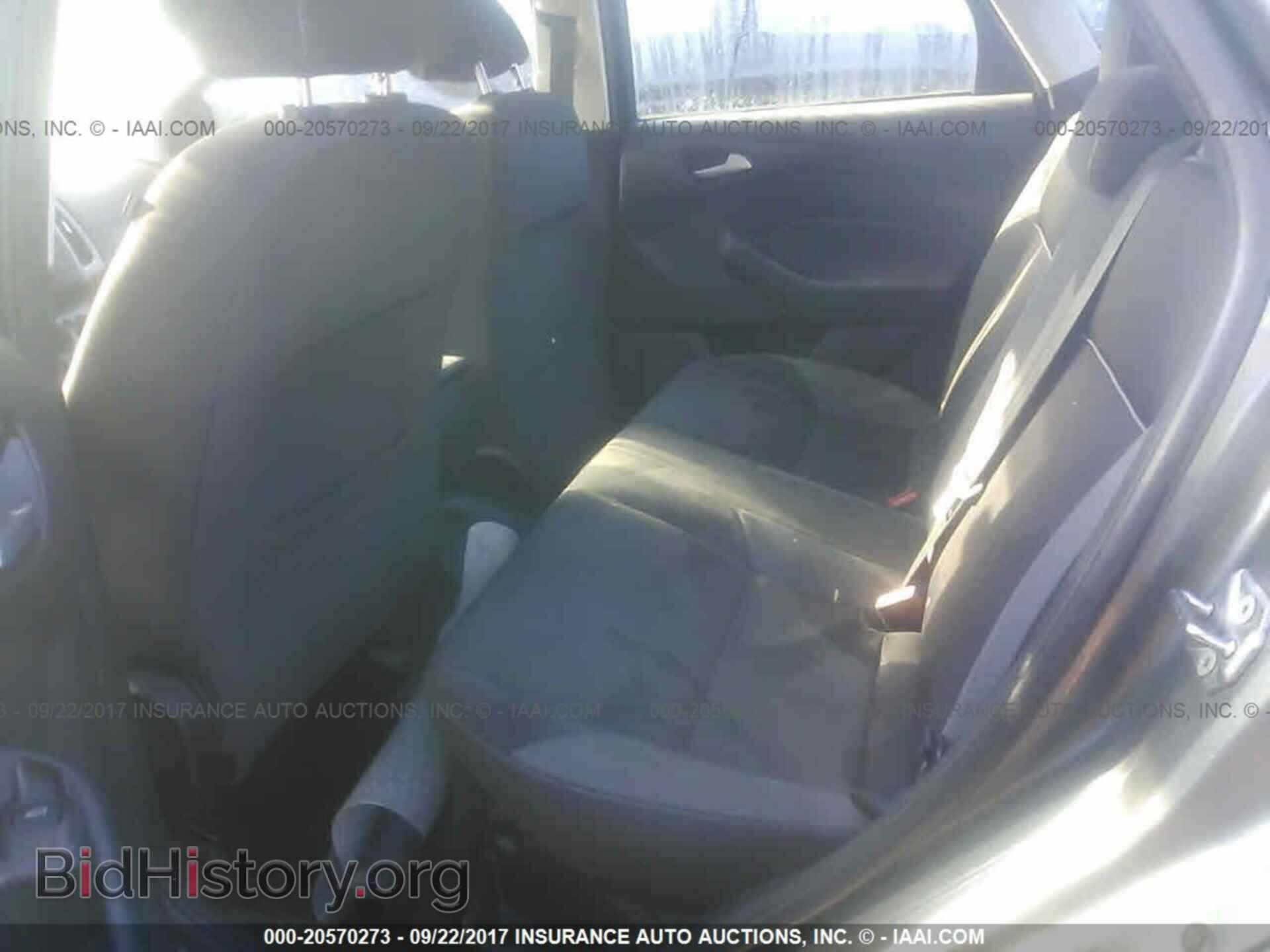 2013 Ford Focus - VIN: 1FADP3F22DL247232 - Photo 8