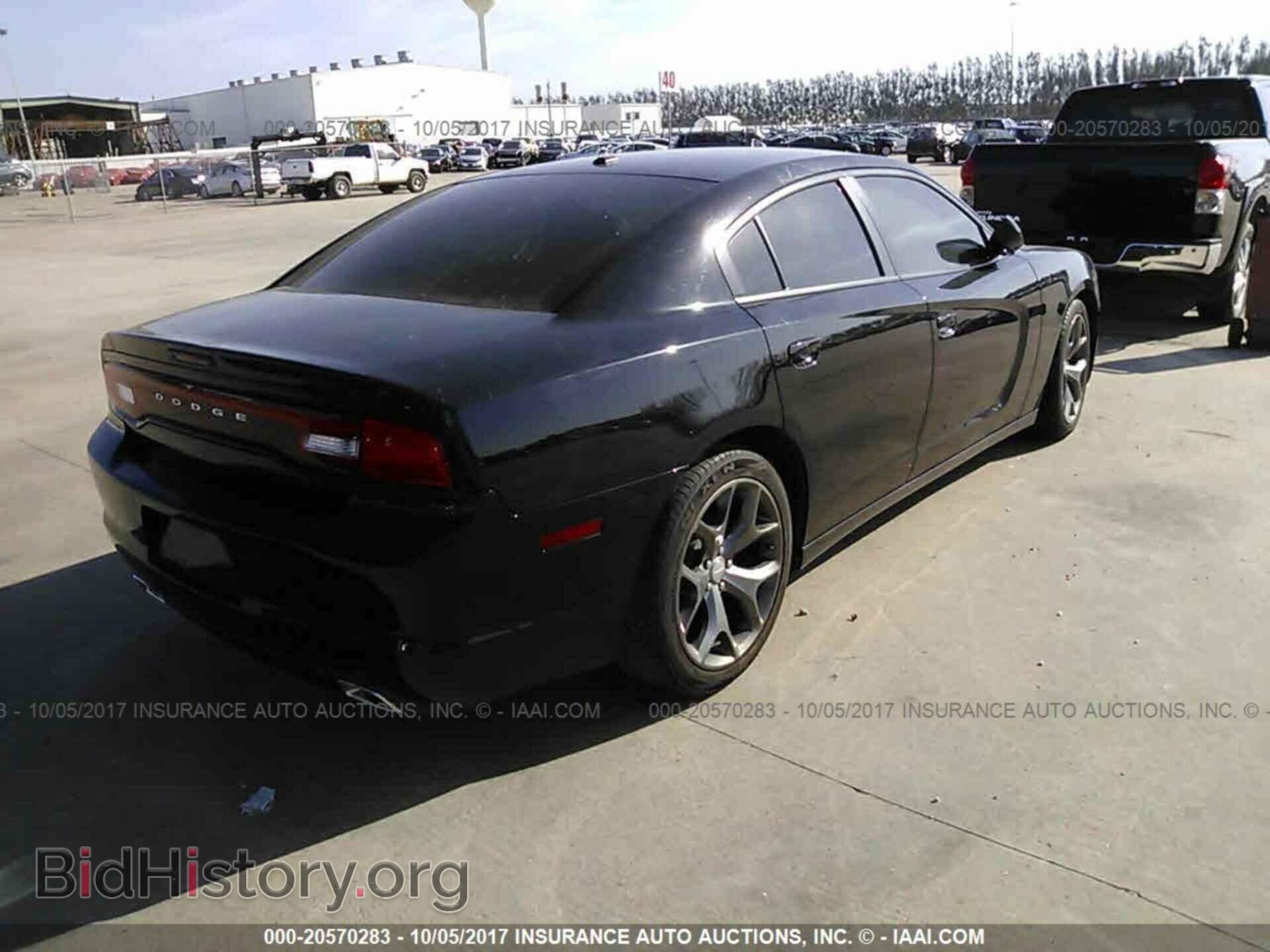 2012 Dodge Charger - VIN: 2C3CDXHG0CH271673 - Фото 4