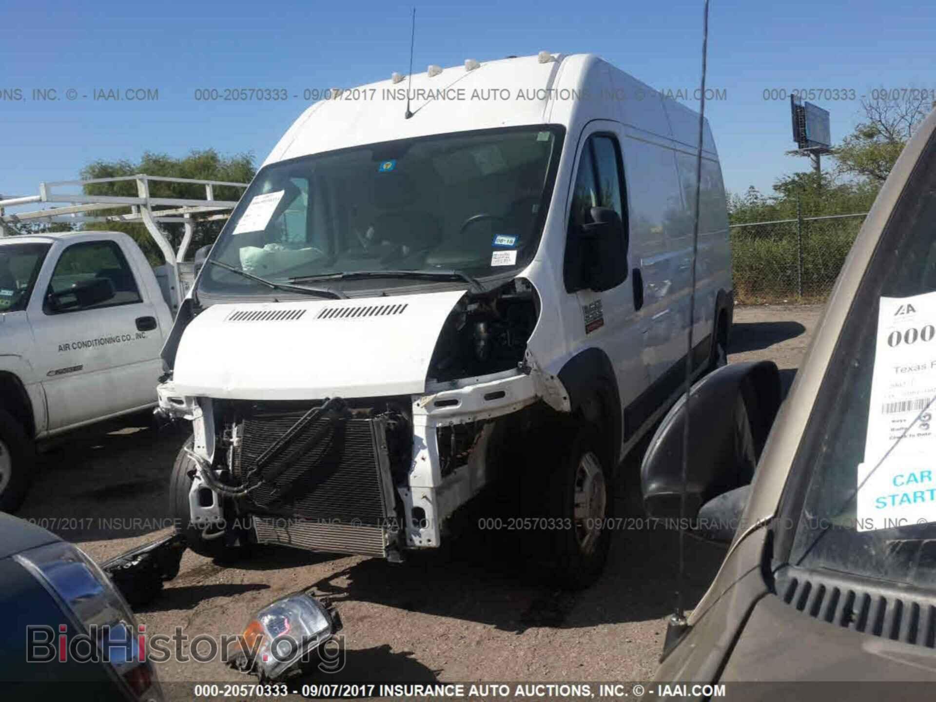 2016 Ram Promaster 2500 - VIN: 3C6TRVDG2GE123721 - Фото 2