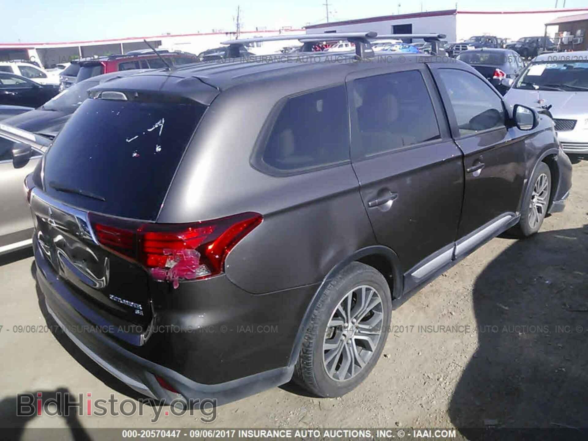 2016 Mitsubishi Outlander - VIN: JA4AD3A3XGZ016841 - Фото 4
