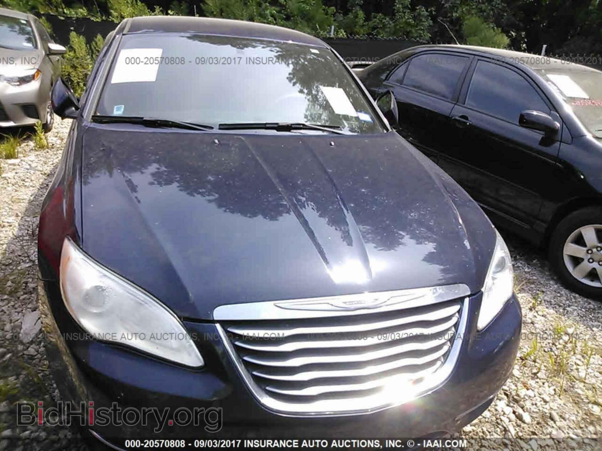 2014 Chrysler 200 - VIN: 1C3CCBAB3EN142812 - Photo 6