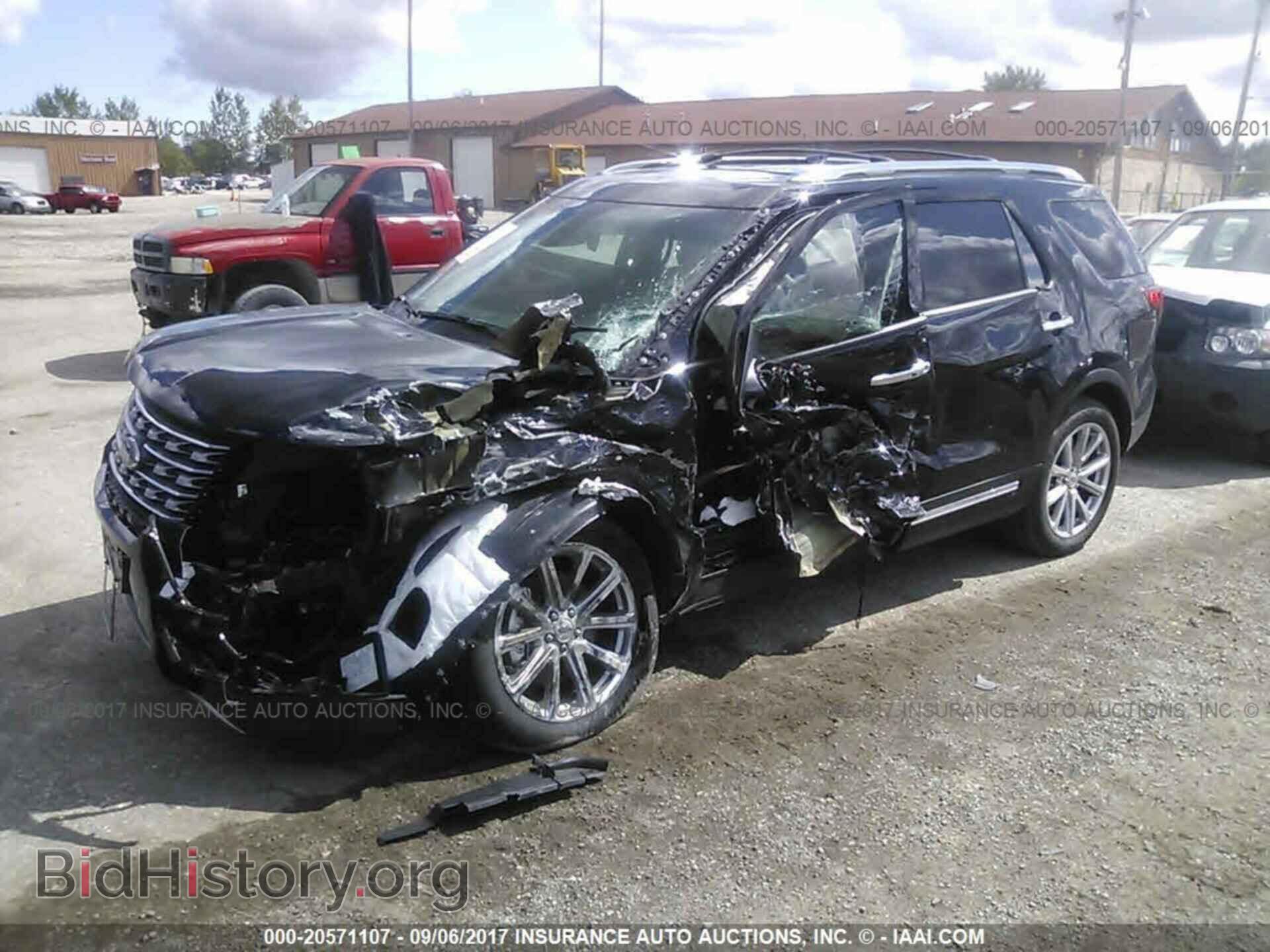 2017 Ford Explorer - VIN: 1FM5K8F88HGA45567 - Photo 2