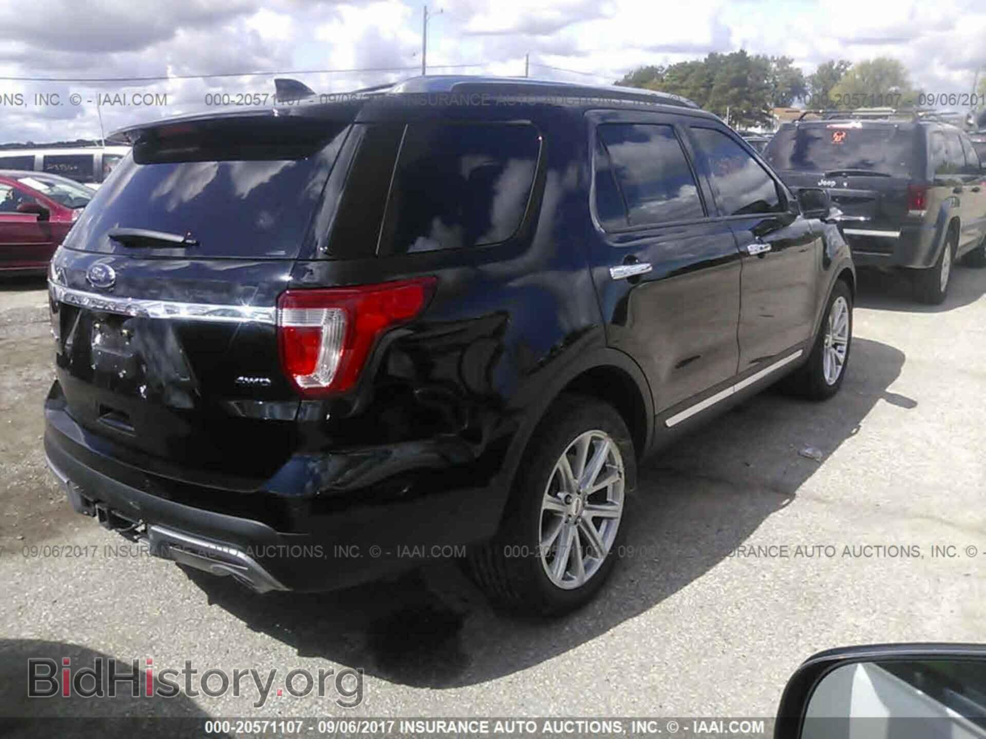 2017 Ford Explorer - VIN: 1FM5K8F88HGA45567 - Photo 4