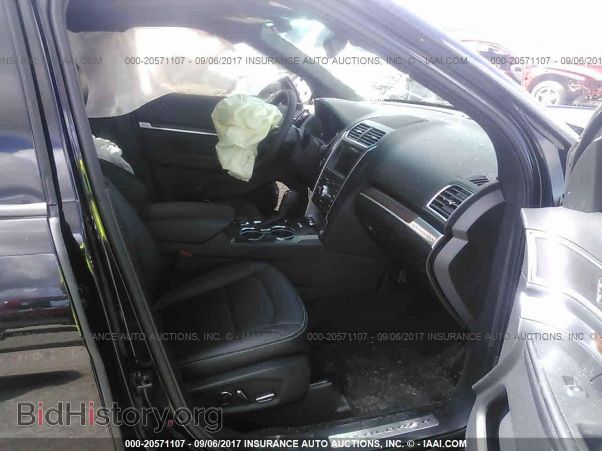 2017 Ford Explorer - VIN: 1FM5K8F88HGA45567 - Photo 5