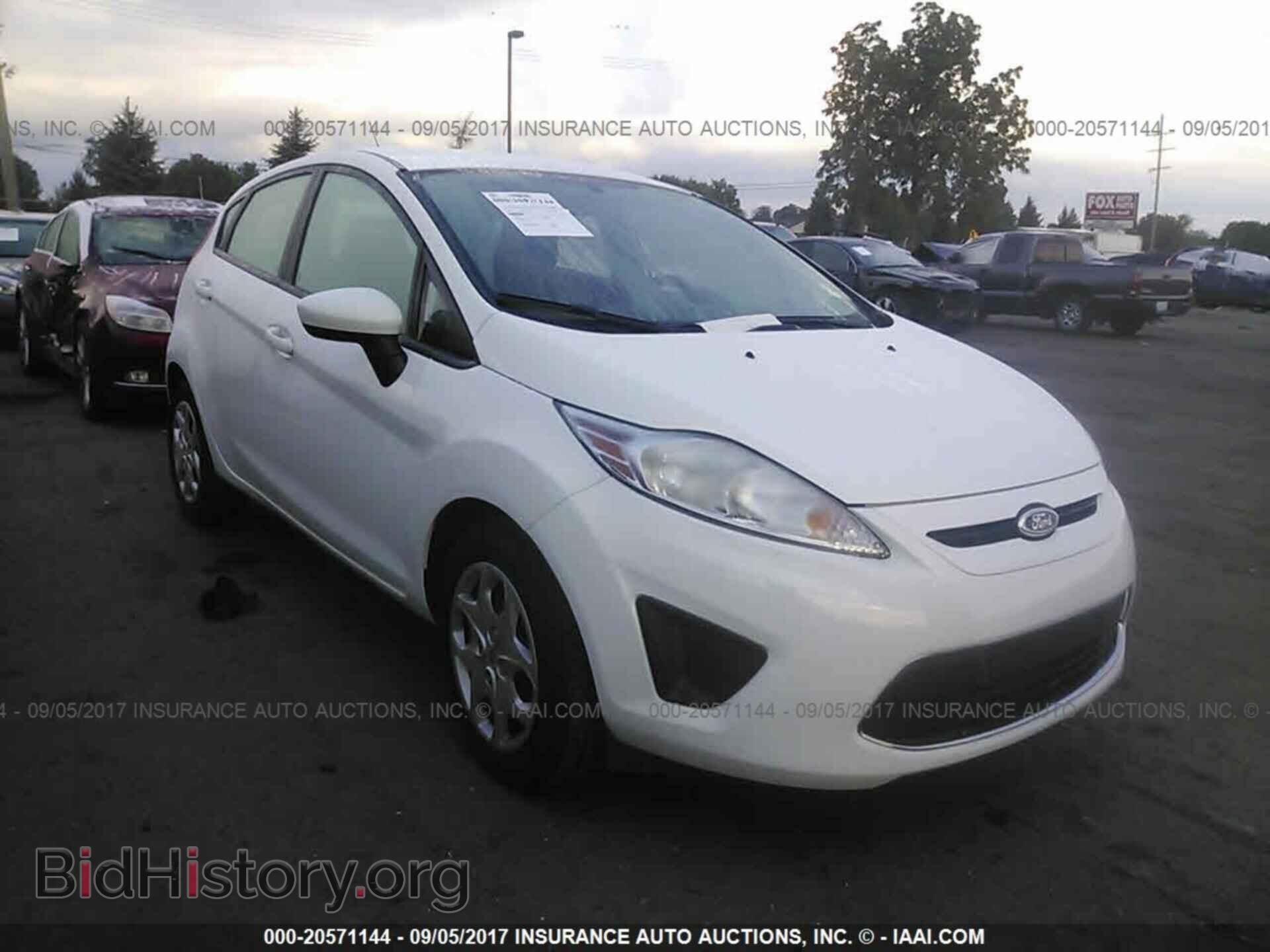 Photo 3FADP4EJ2CM134604 - Ford Fiesta 2012