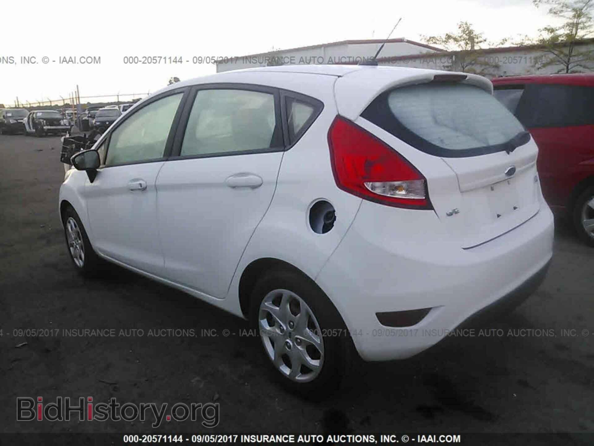 2012 Ford Fiesta - VIN: 3FADP4EJ2CM134604 - Photo 3