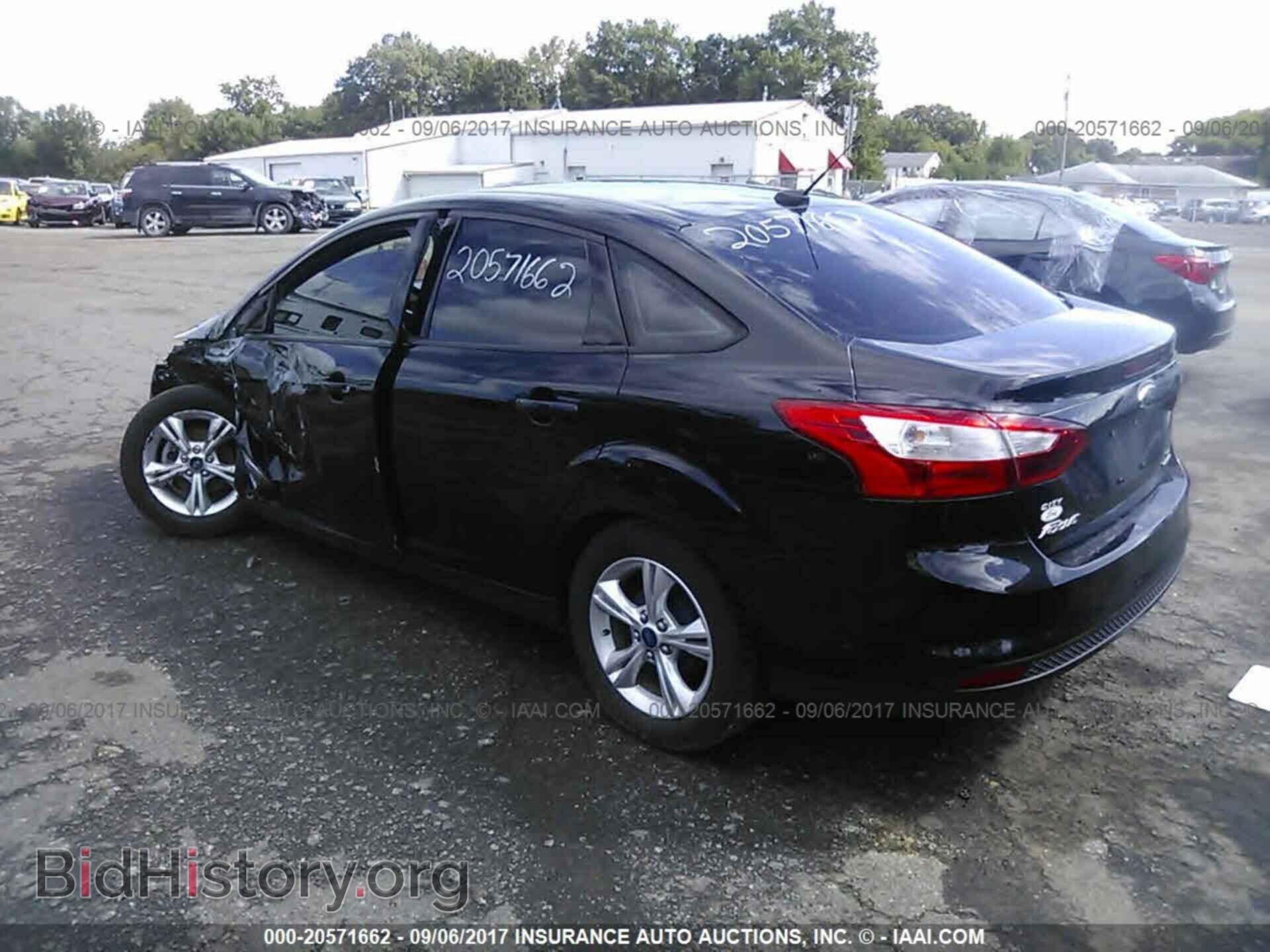 2014 Ford Focus - VIN: 1FADP3F22EL253579 - Фото 3