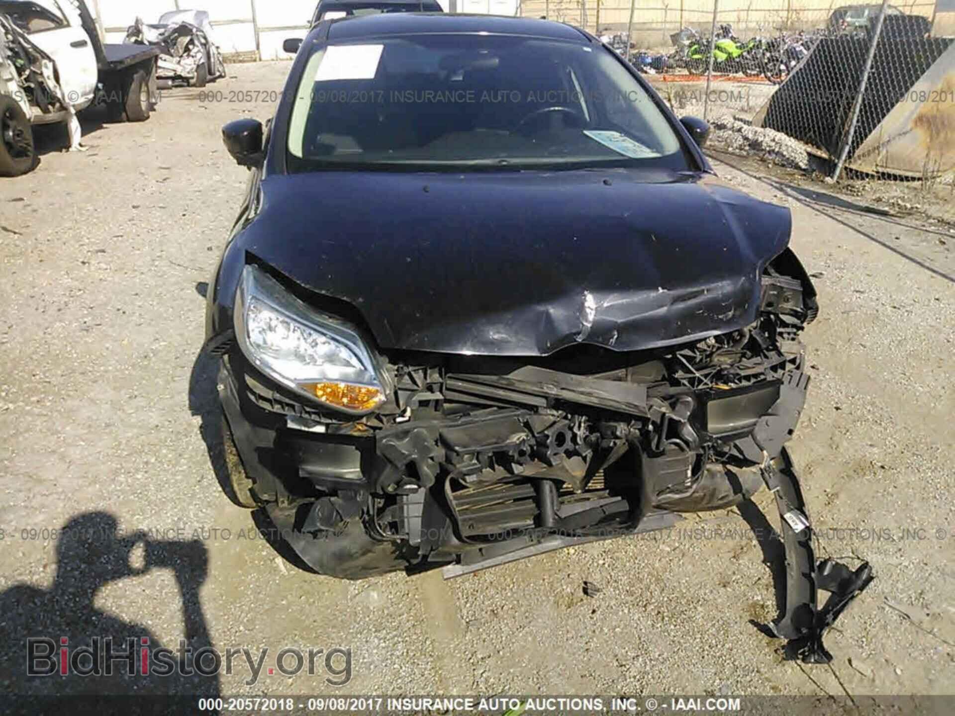 2012 Ford Focus - VIN: 1FAHP3M28CL363117 - Photo 6