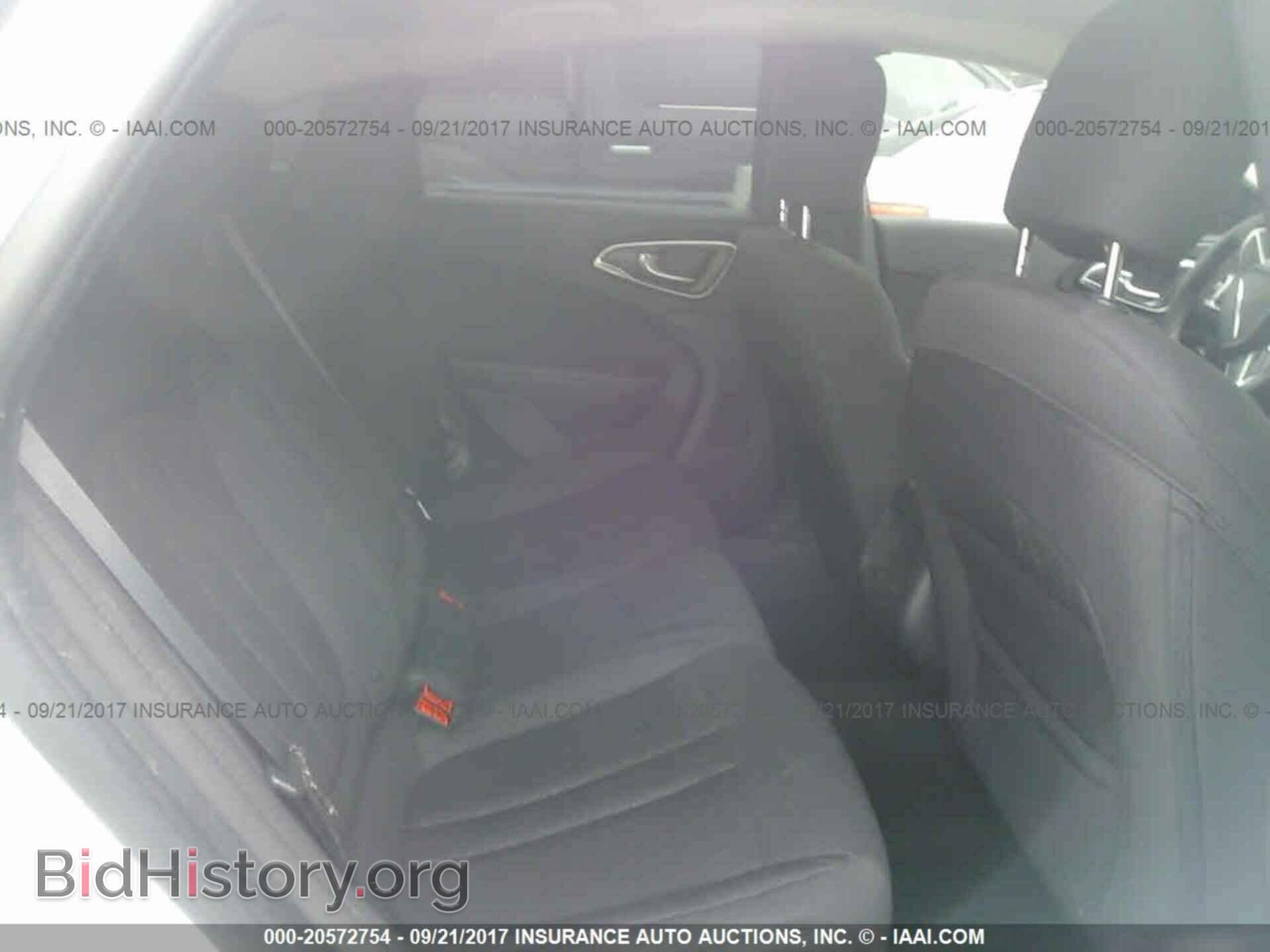 2016 Chrysler 200 - VIN: 1C3CCCAB4GN125347 - Photo 8