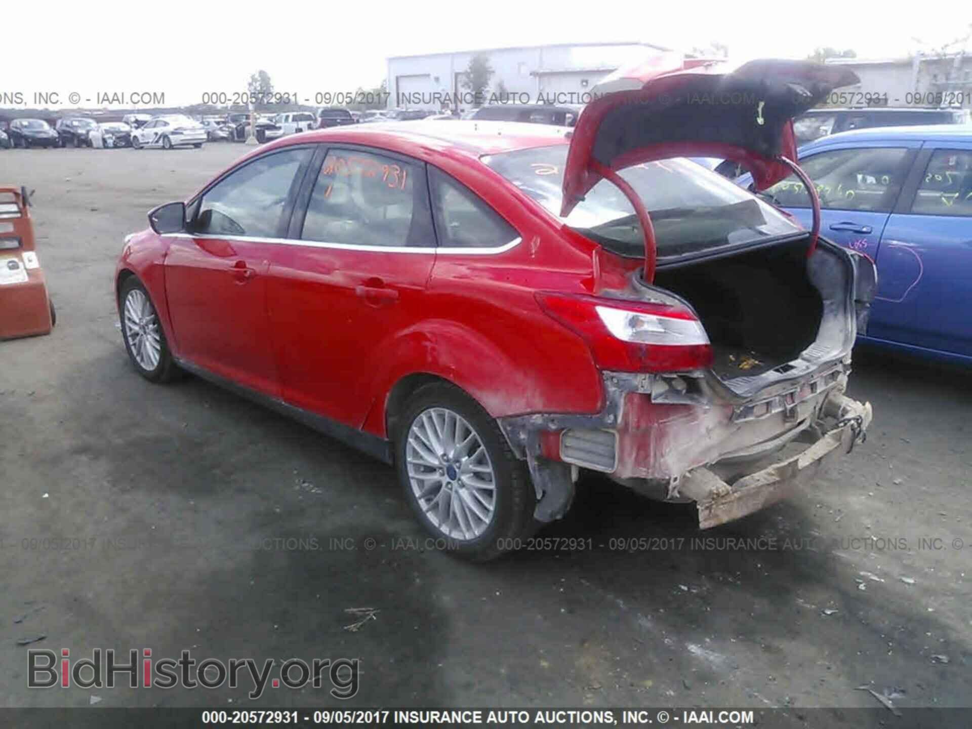 2012 Ford Focus - VIN: 1FAHP3H23CL436601 - Фото 3