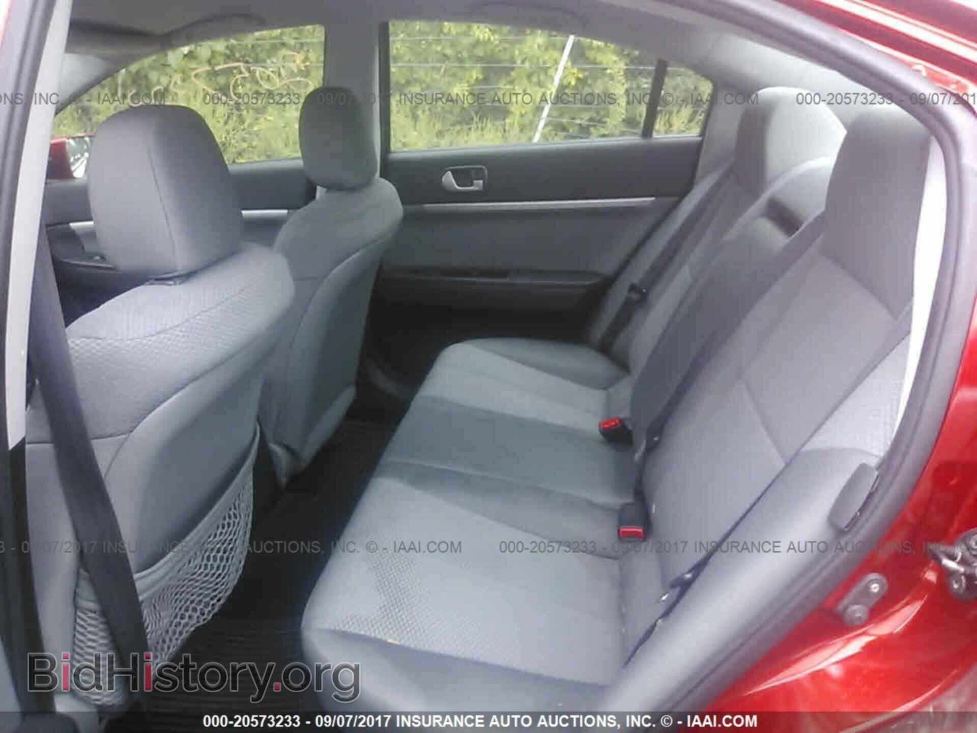 2011 Mitsubishi Galant - VIN: 4A32B2FF4BE028557 - Фото 8