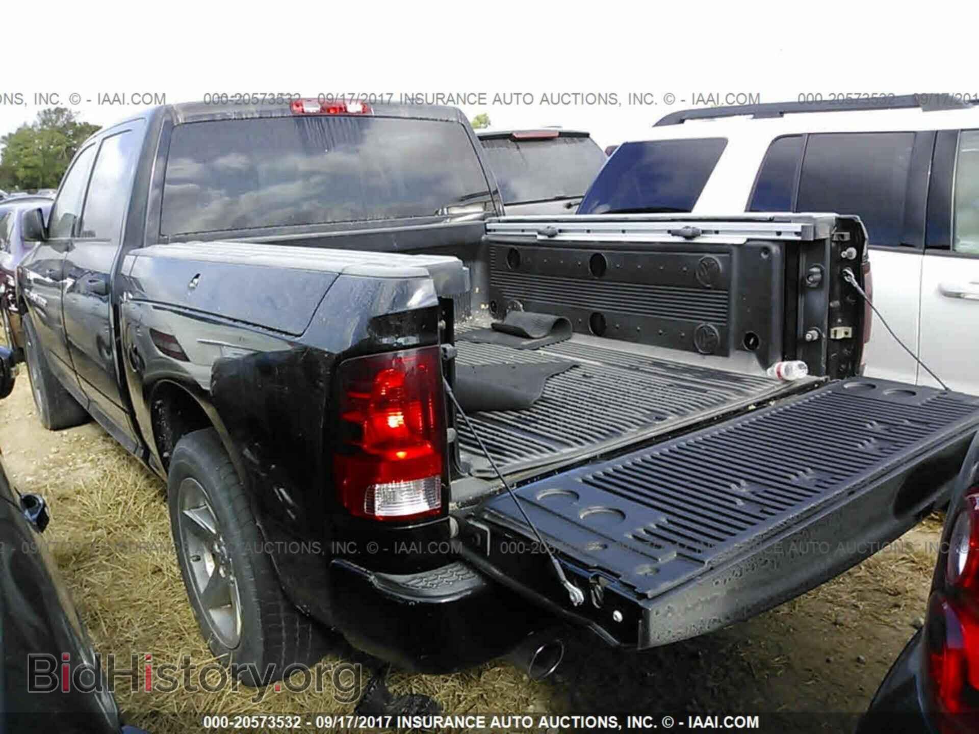 2012 Dodge Ram 1500 - VIN: 1C6RD6KT1CS223928 - Фото 3