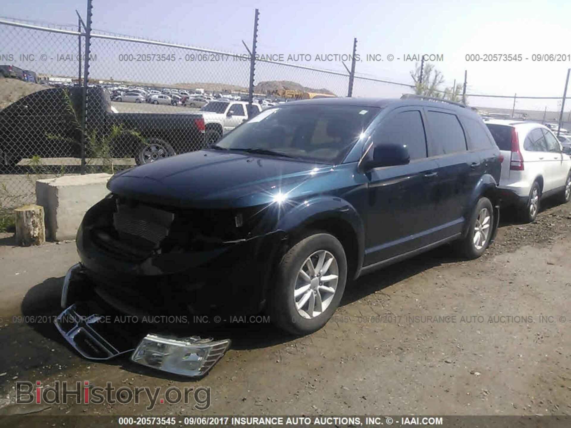2015 Dodge Journey - VIN: 3C4PDCBG4FT736076 - Фото 2