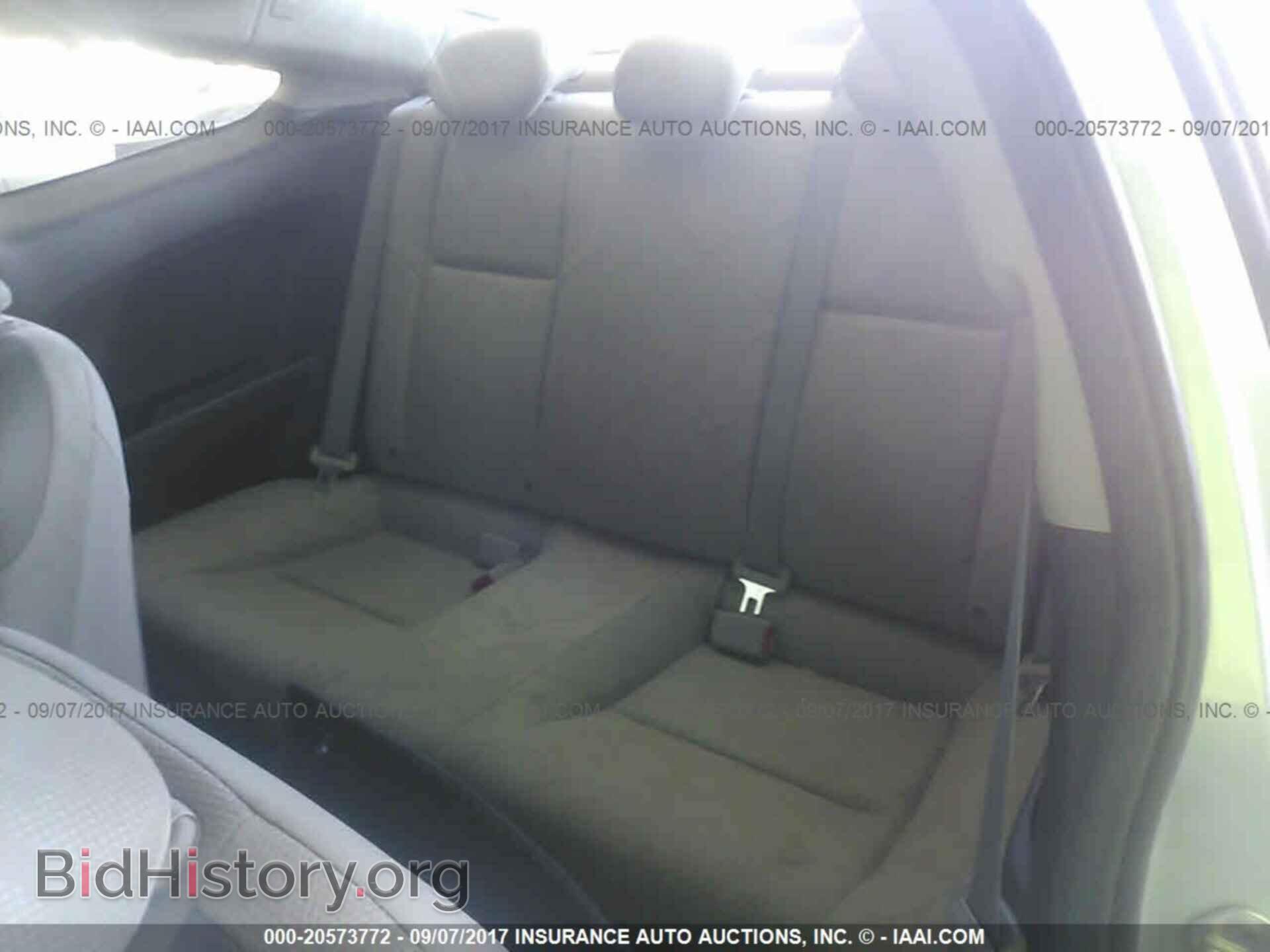 2012 Honda Civic - VIN: 2HGFG3B51CH558277 - Photo 8