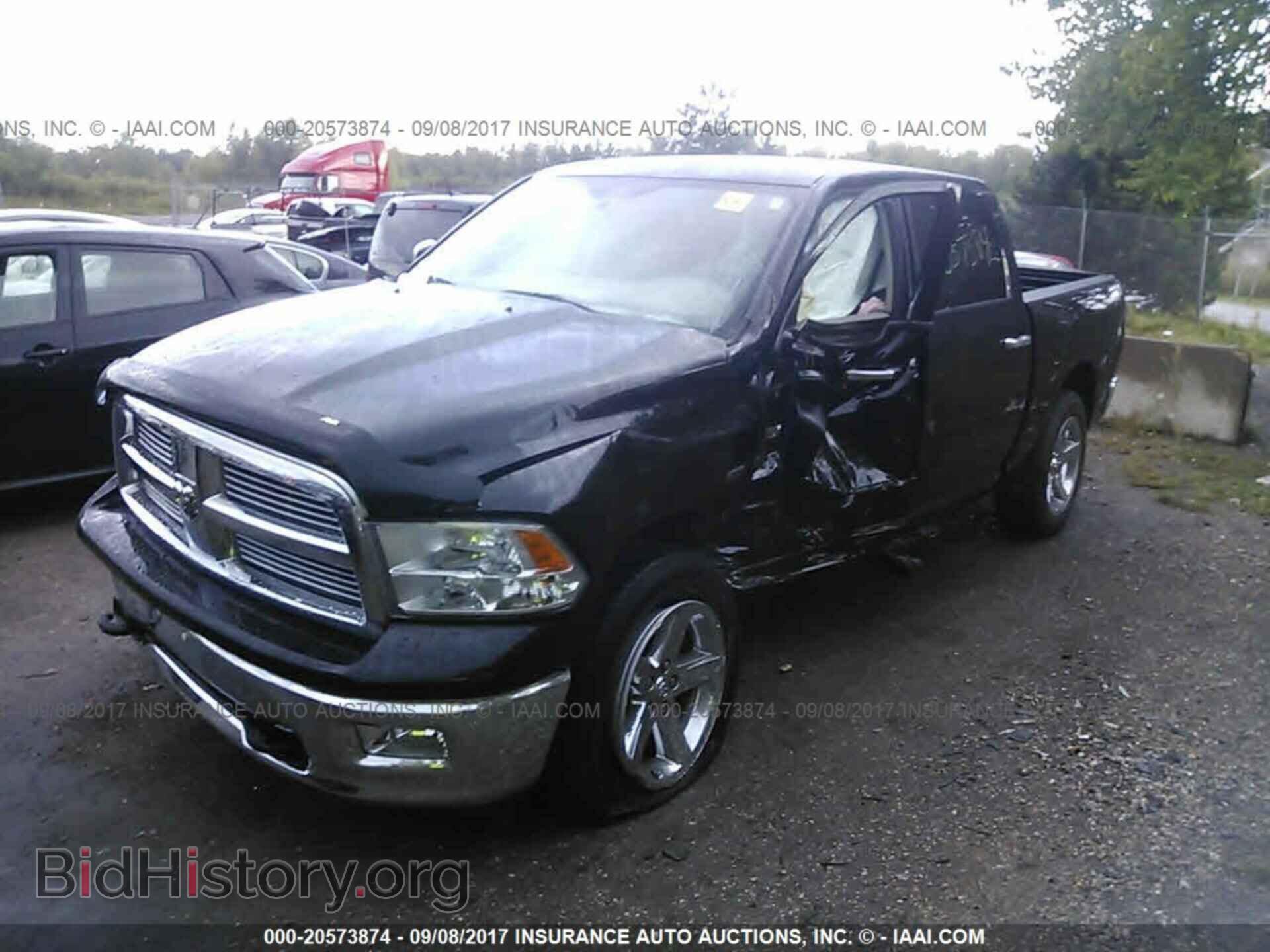 2012 Dodge Ram 1500 - VIN: 1C6RD7LT1CS204431 - Фото 2