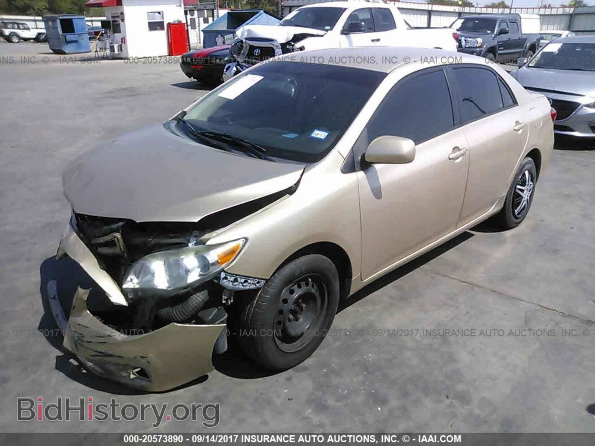 2011 Toyota Corolla - VIN: 2T1BU4EE3BC601596 - Фото 2