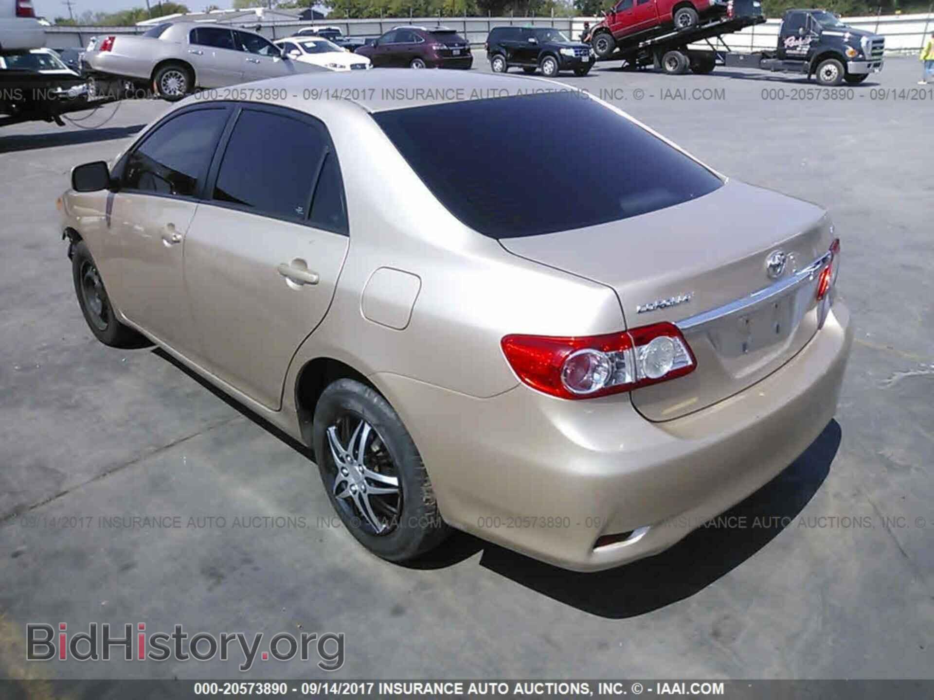 2011 Toyota Corolla - VIN: 2T1BU4EE3BC601596 - Фото 3
