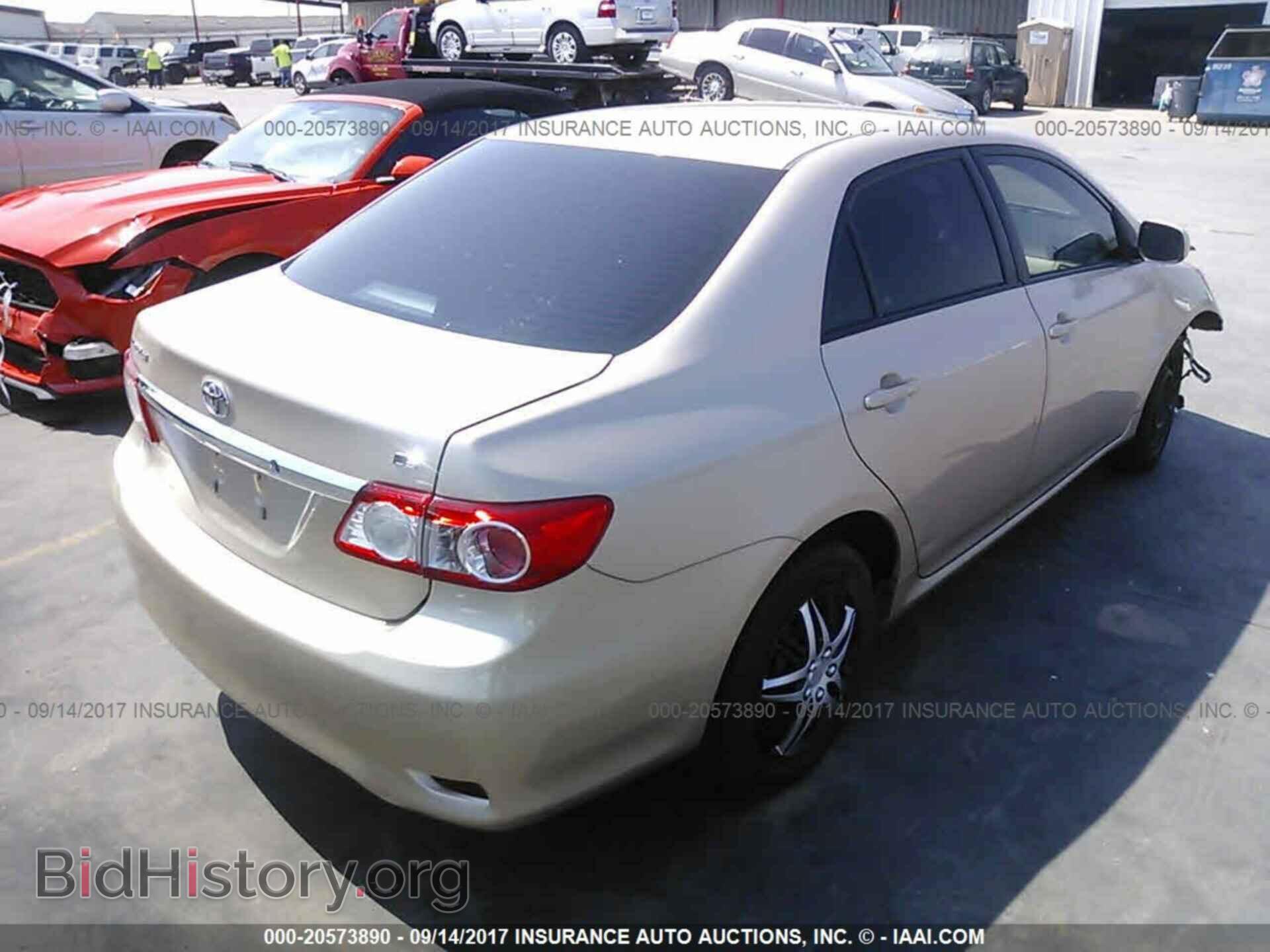 2011 Toyota Corolla - VIN: 2T1BU4EE3BC601596 - Фото 4