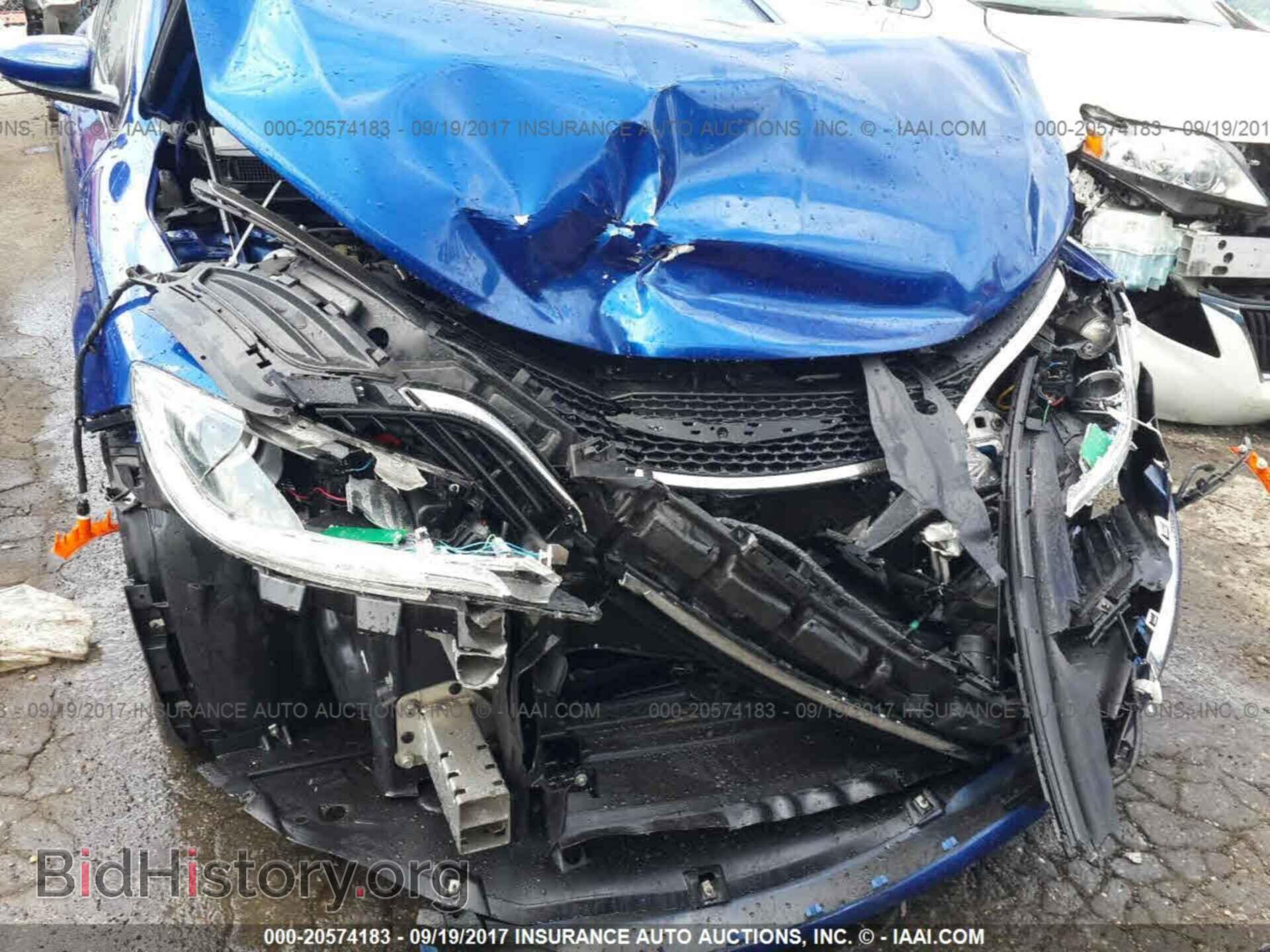 2015 Chrysler 200 - VIN: 1C3CCCAB1FN632902 - Photo 6