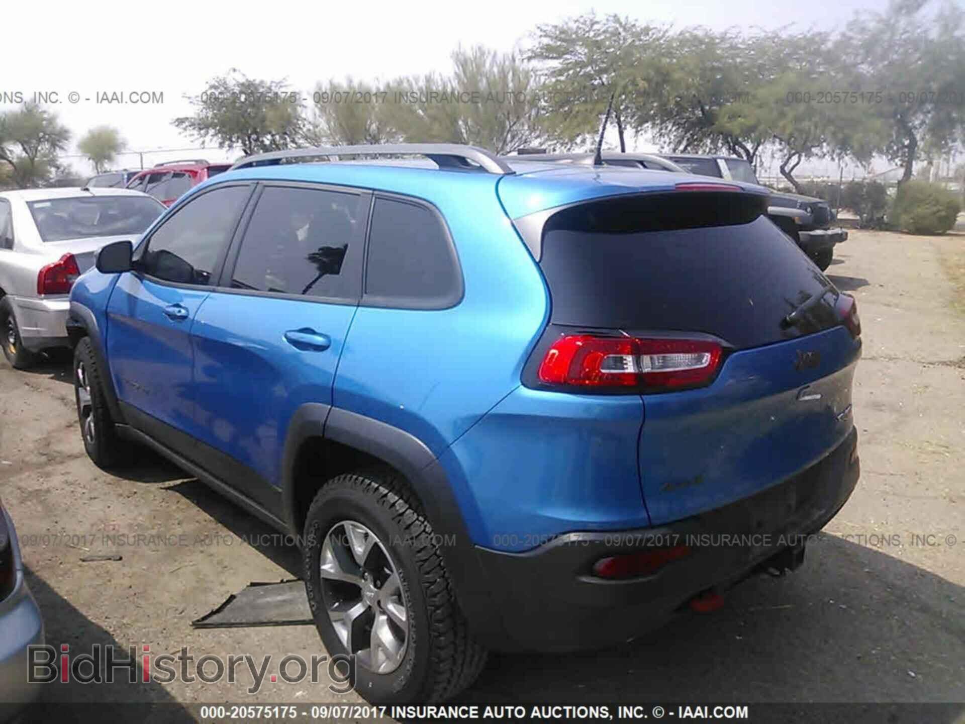 2017 Jeep Cherokee - VIN: 1C4PJMBS8HW631329 - Photo 3