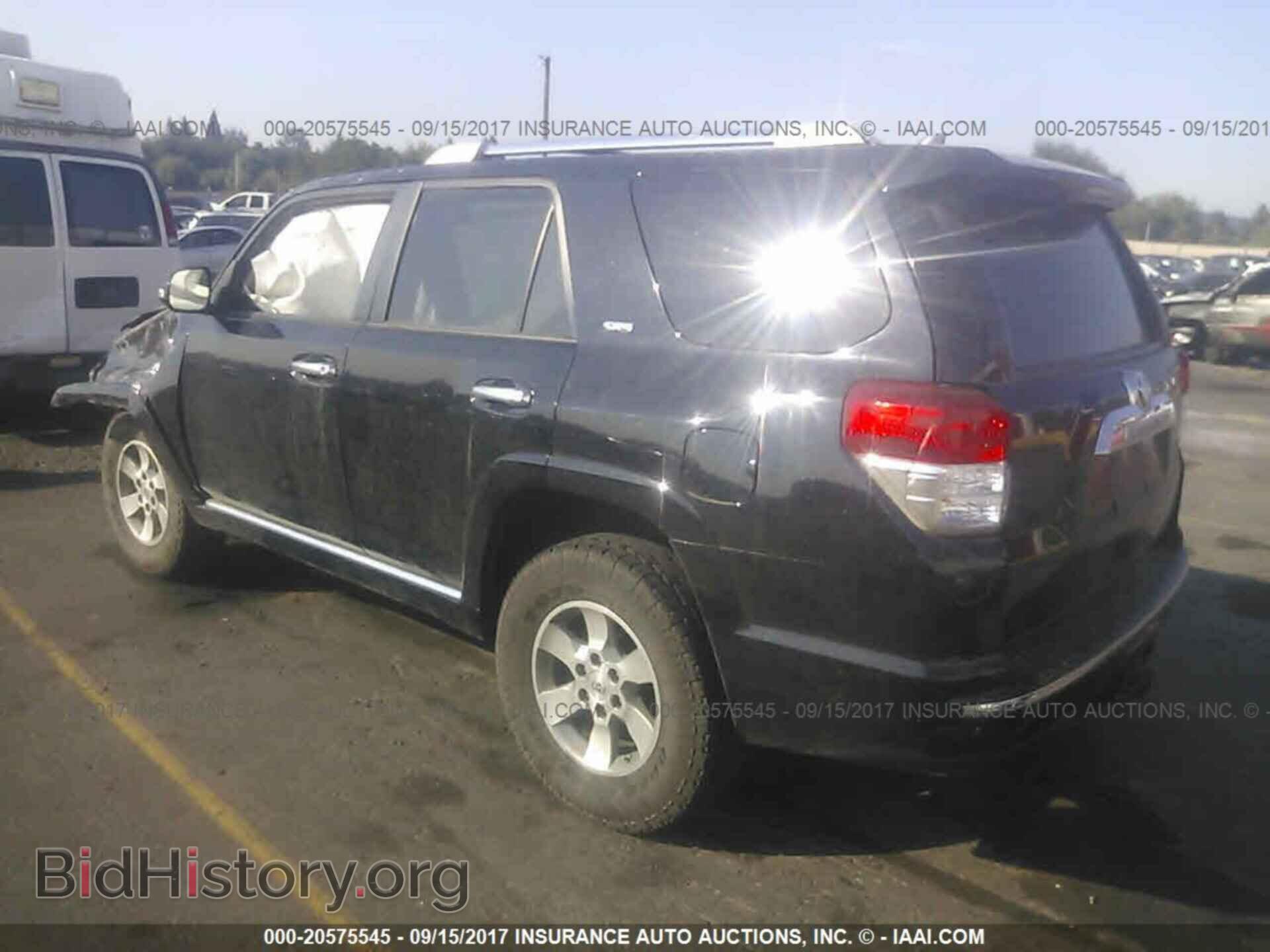 2012 Toyota 4runner - VIN: JTEBU5JR8C5103662 - Фото 3