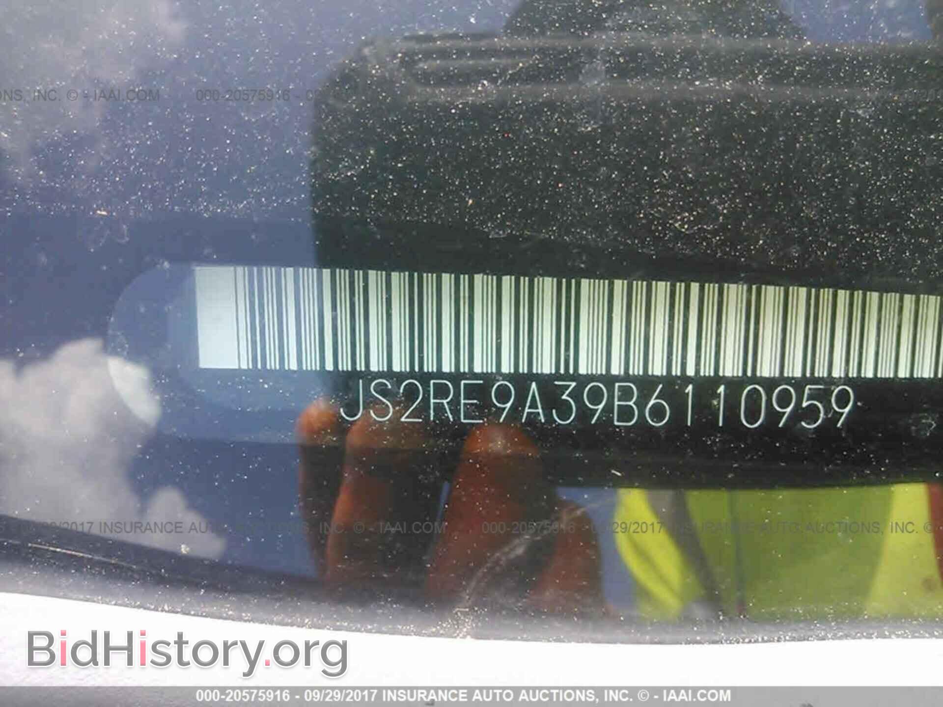 2011 Suzuki Kizashi - VIN: JS2RE9A39B6110959 - Photo 9