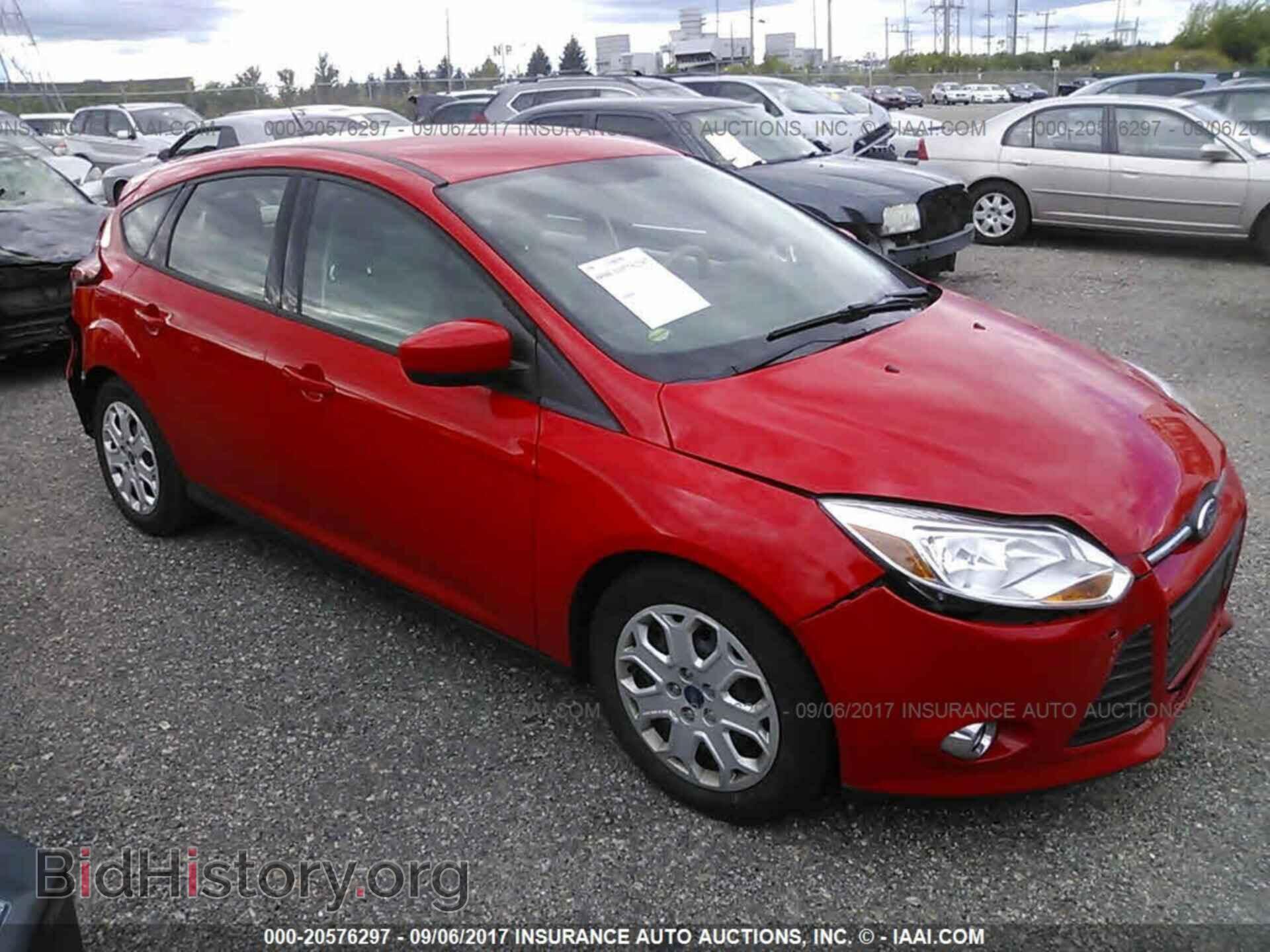 Photo 1FAHP3K26CL301525 - Ford Focus 2012