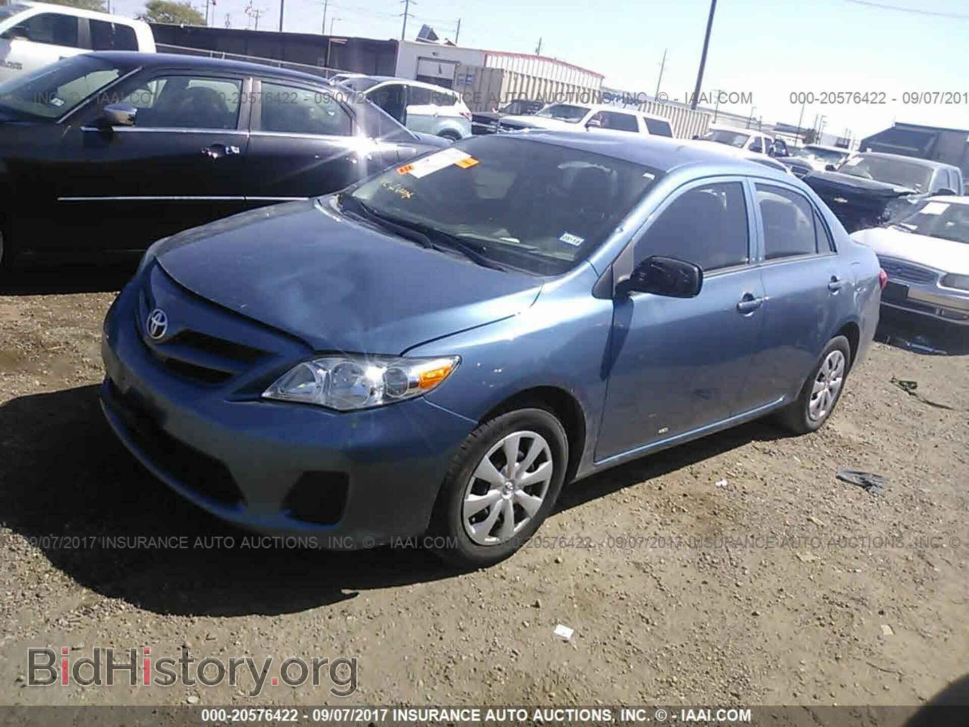 2013 Toyota Corolla - VIN: 5YFBU4EE9DP202274 - Photo 2