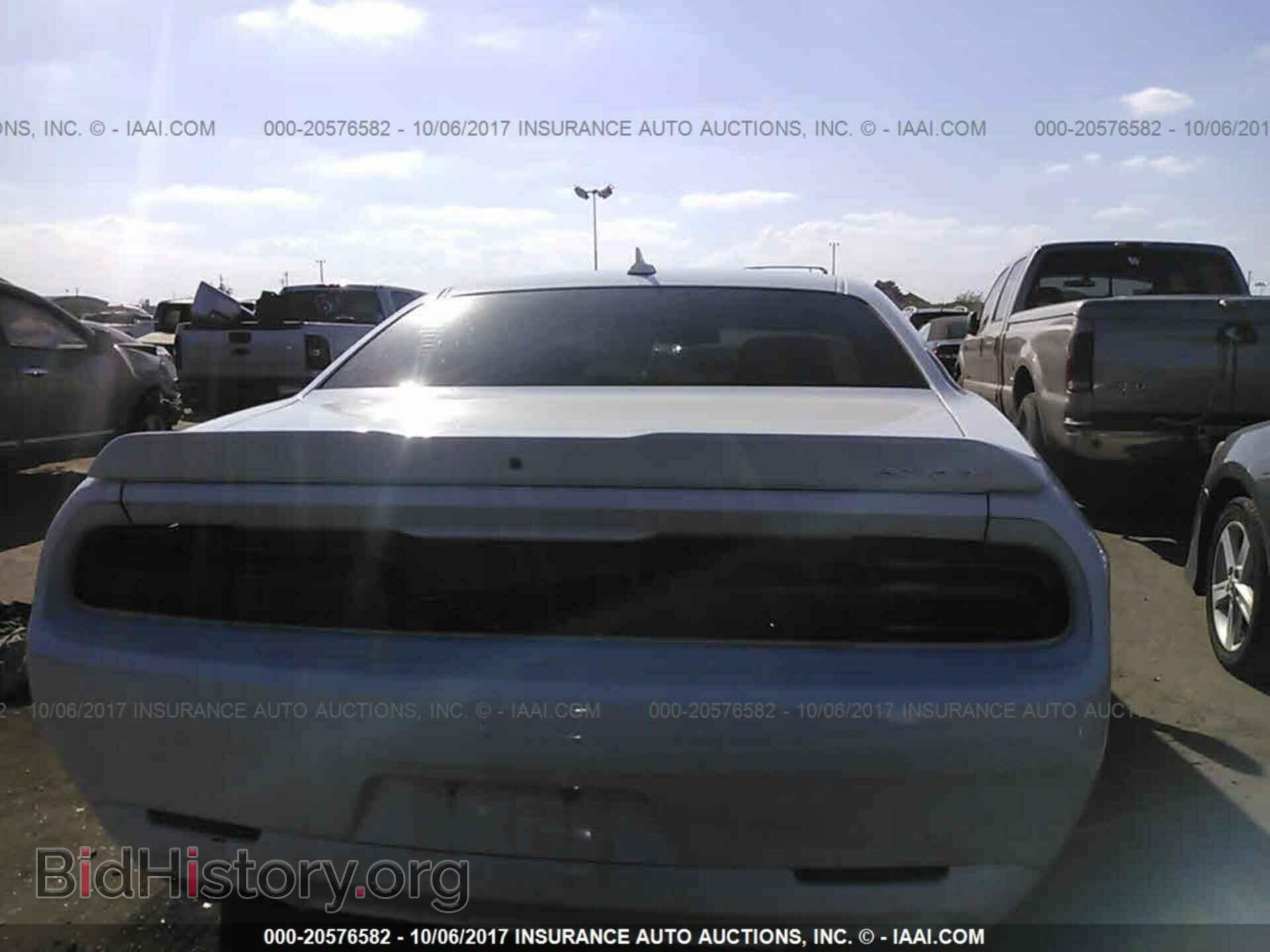 2015 Dodge Challenger - VIN: 2C3CDZDJ7FH816611 - Photo 6