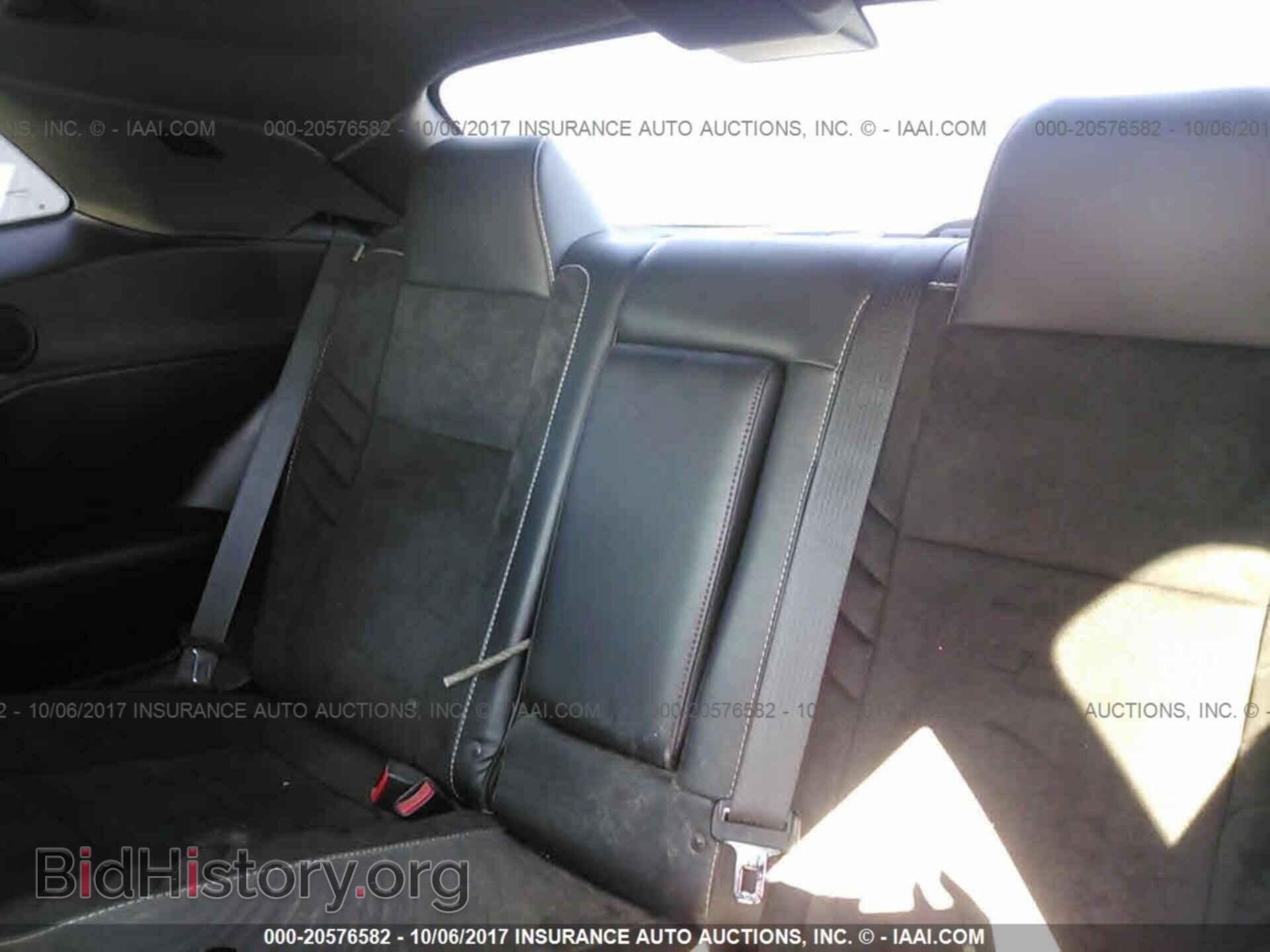 2015 Dodge Challenger - VIN: 2C3CDZDJ7FH816611 - Photo 8