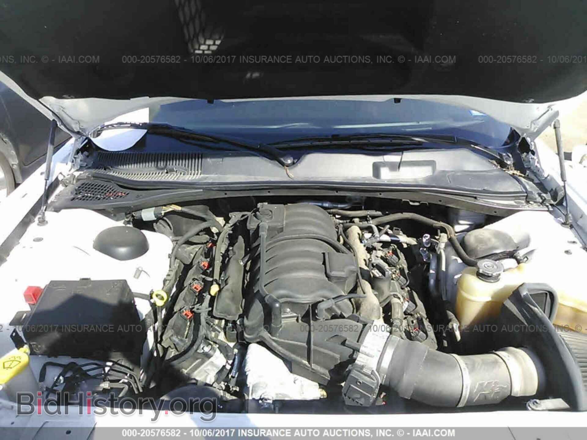 2015 Dodge Challenger - VIN: 2C3CDZDJ7FH816611 - Photo 10