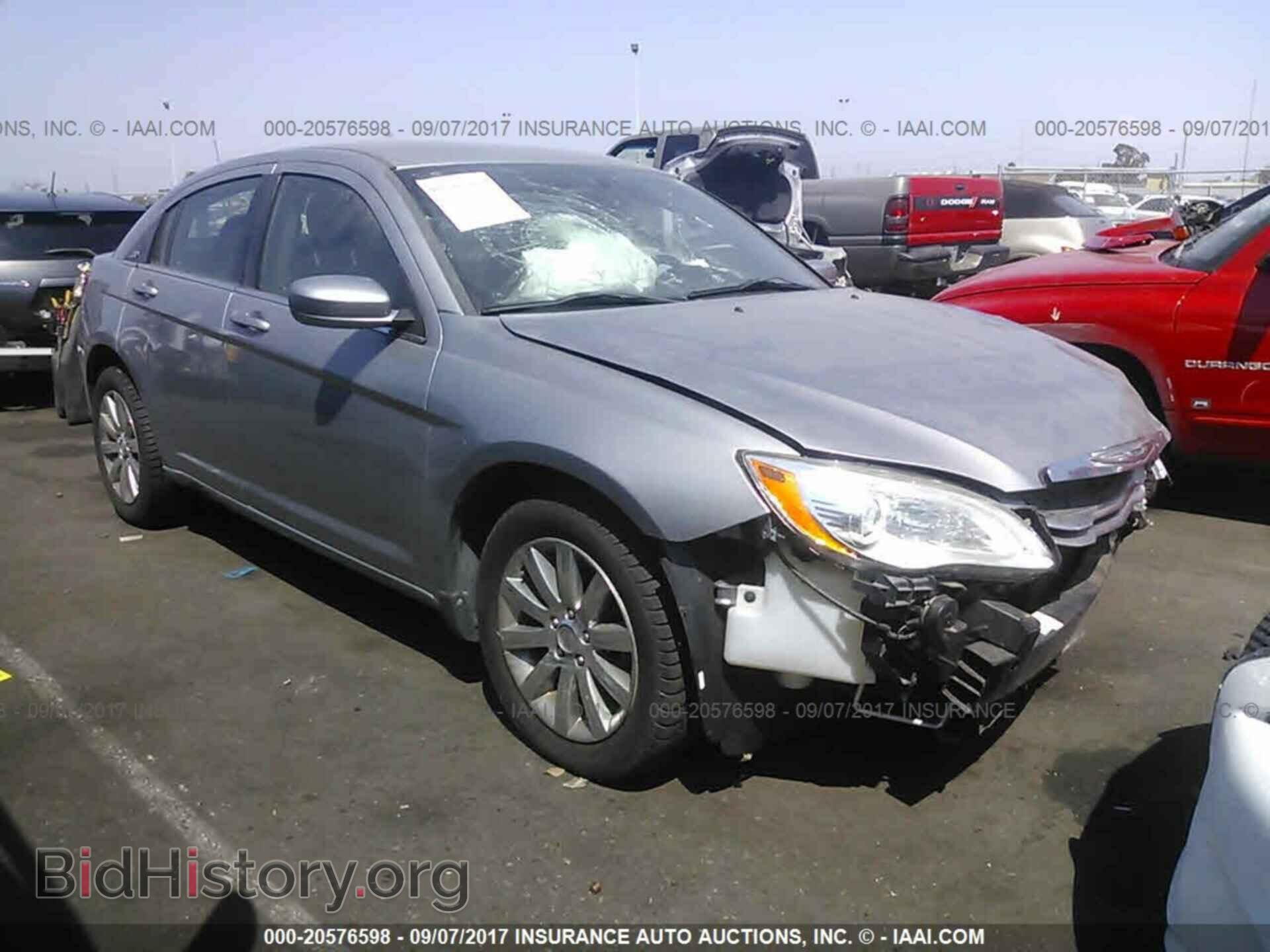 Photo 1C3CCBBB7DN521910 - Chrysler 200 2013
